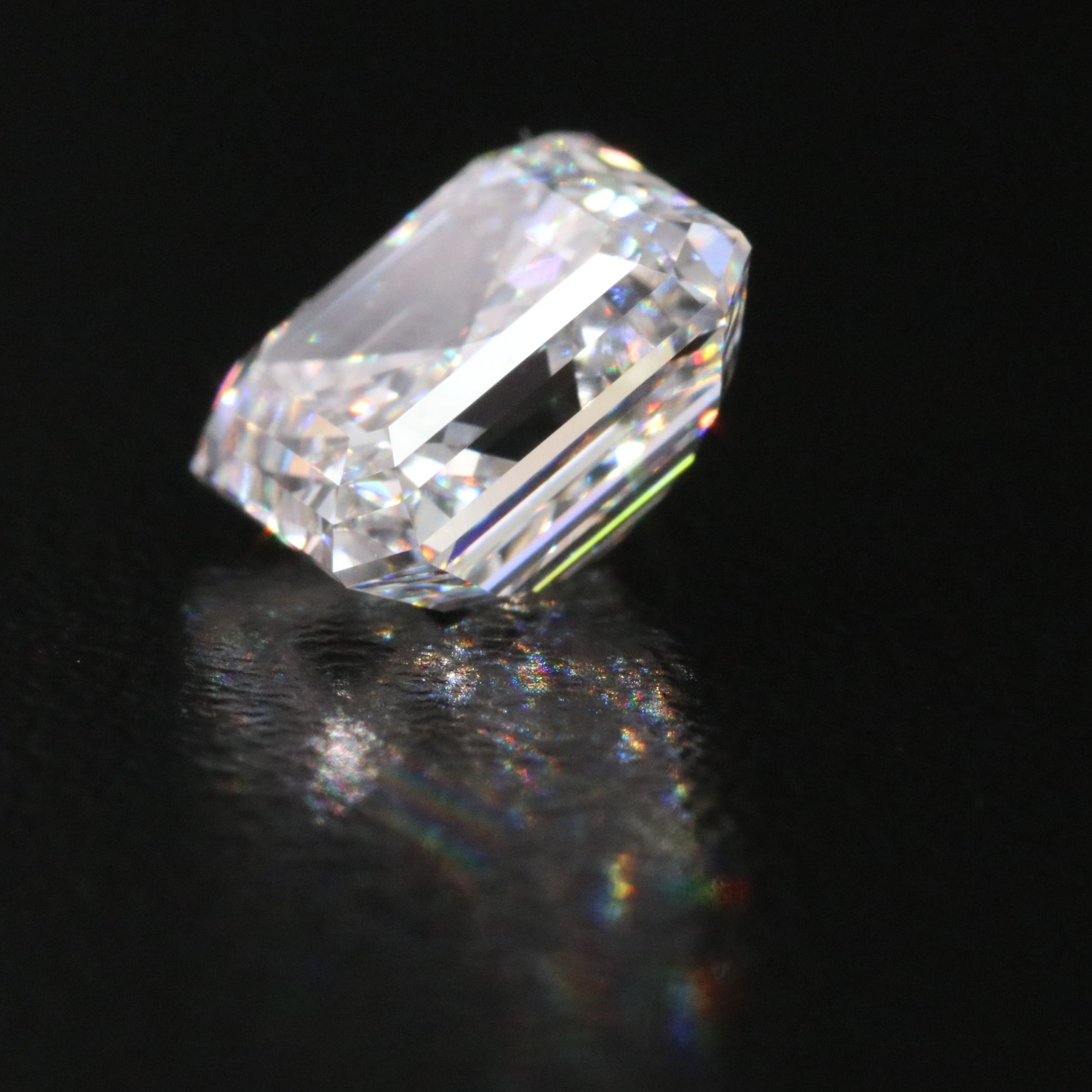 Loose 3.10 CT Lab Grown Diamond with IGI Report