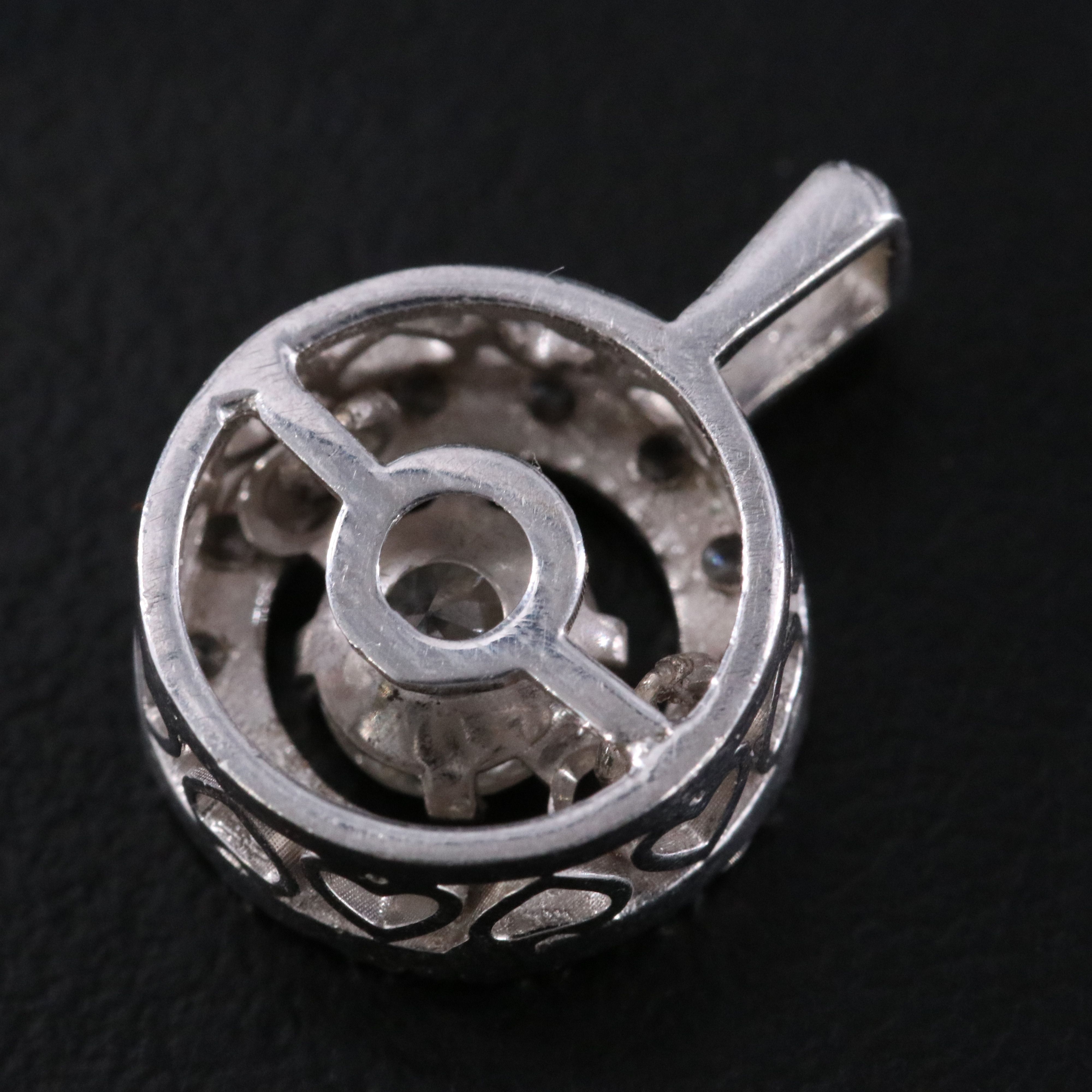 14K 1.03 CTW Diamond Circle Pendant with Trembler