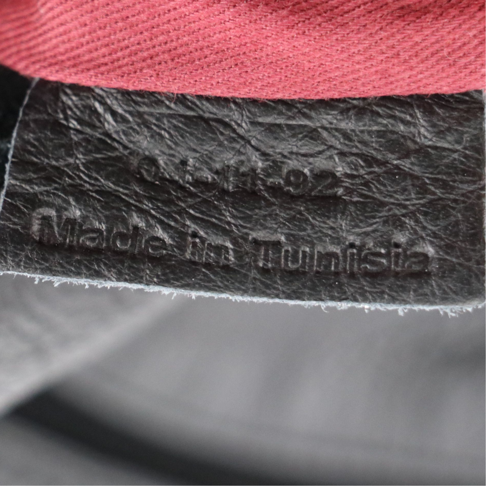 See by Chloé Ribbon Zip Crossbody Bag in Black Grained Calfskin Leather