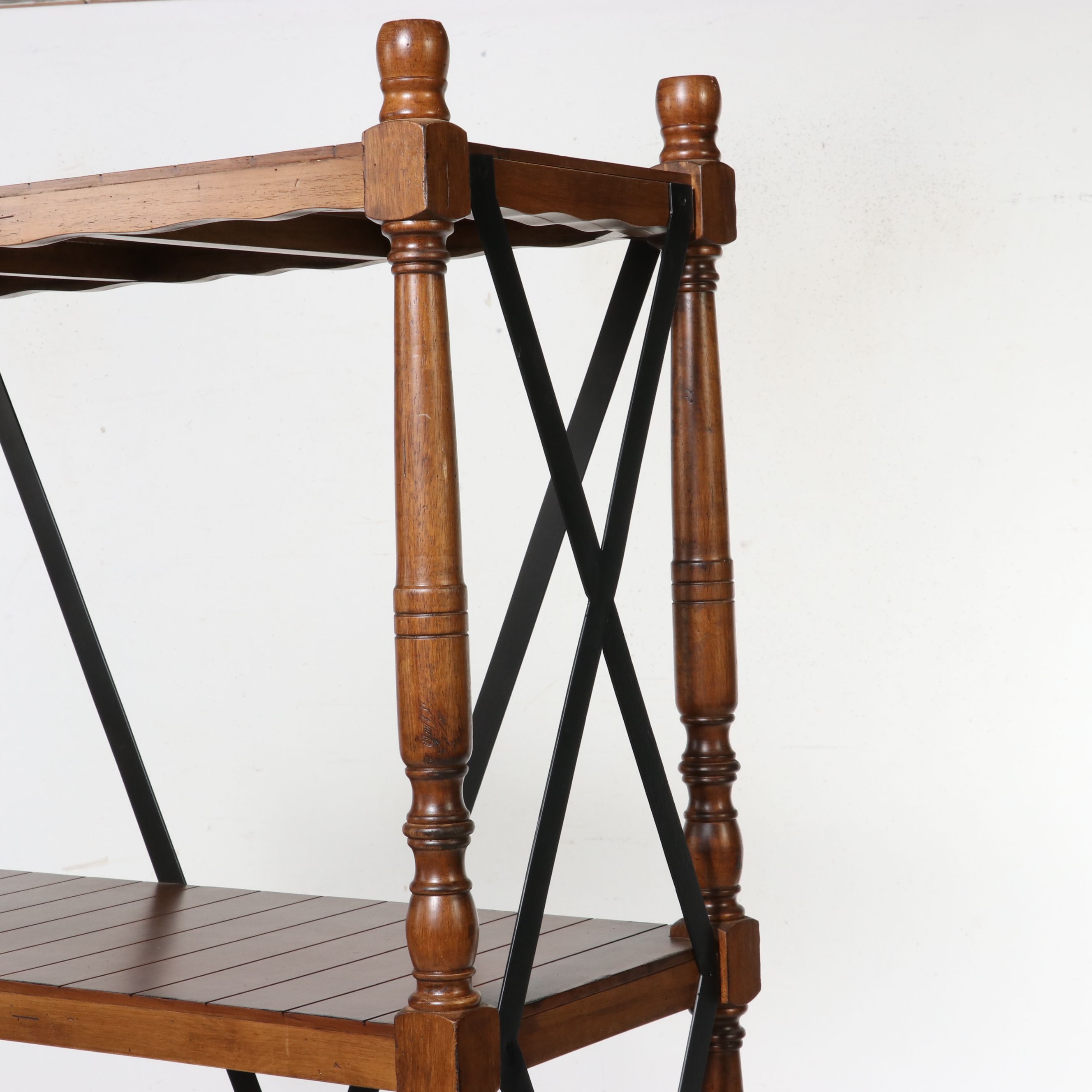 Pair of Contemporary Turned-Post Étagères, 21st Century