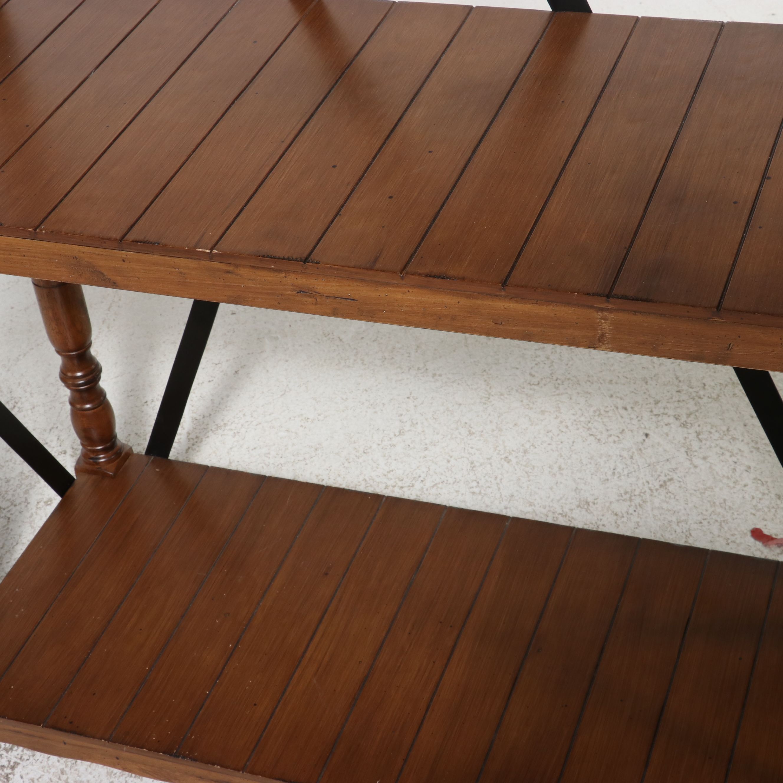 Pair of Contemporary Turned-Post Étagères, 21st Century