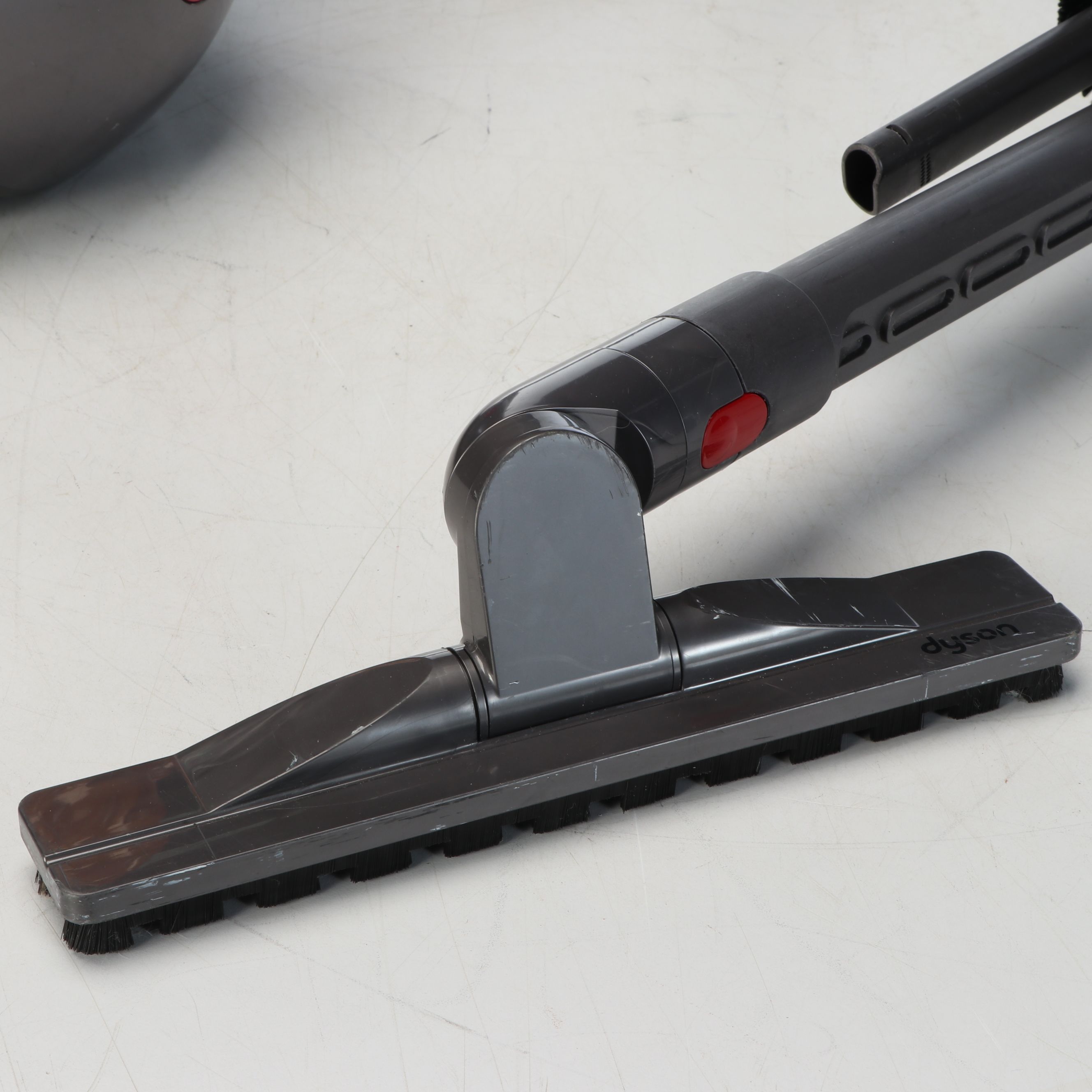 Dyson Big Ball Turbinehead Vacuum Cleaner with Attachments