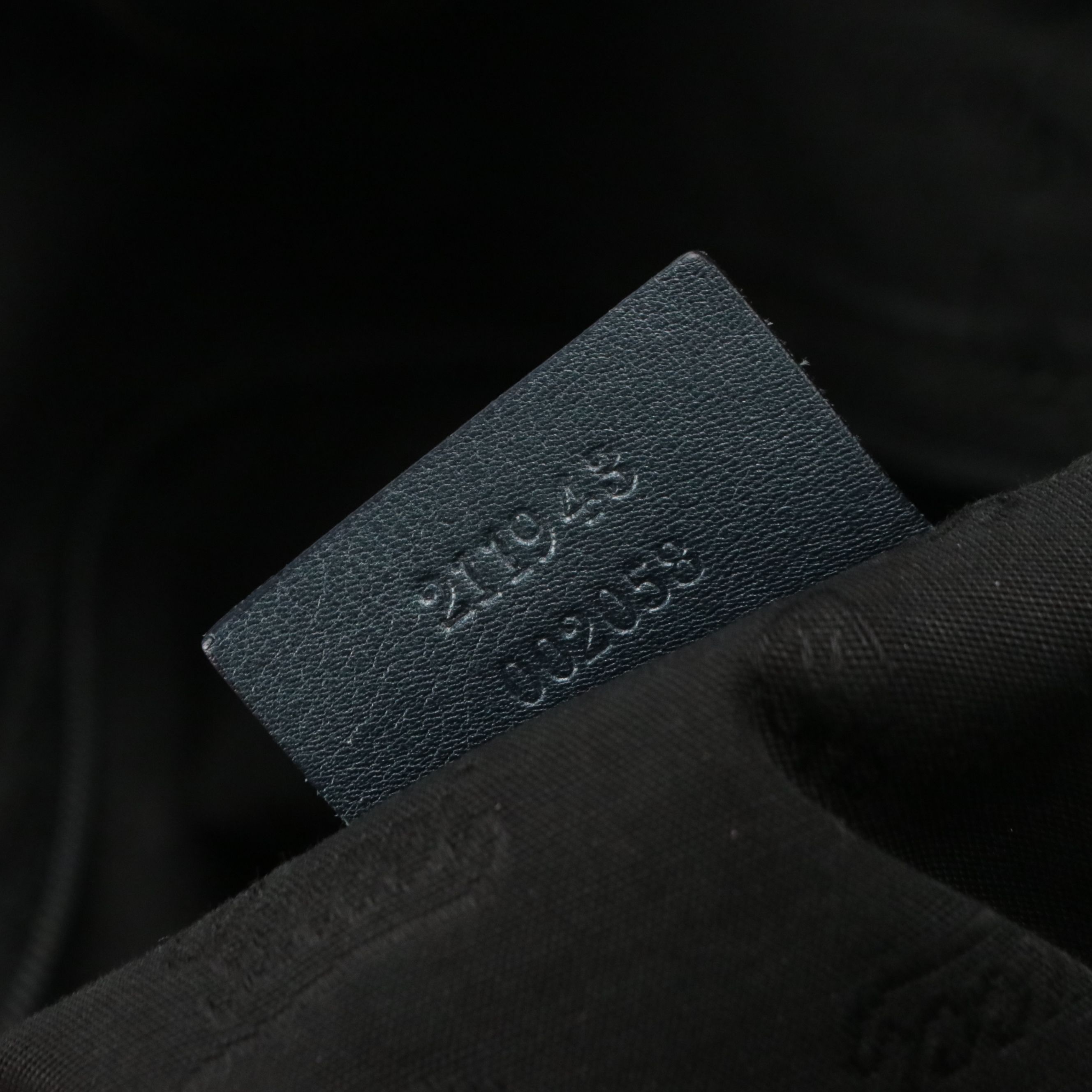 Gucci Large Sukey Hobo Shoulder Bag in Metallic Blue Guccissima Leather