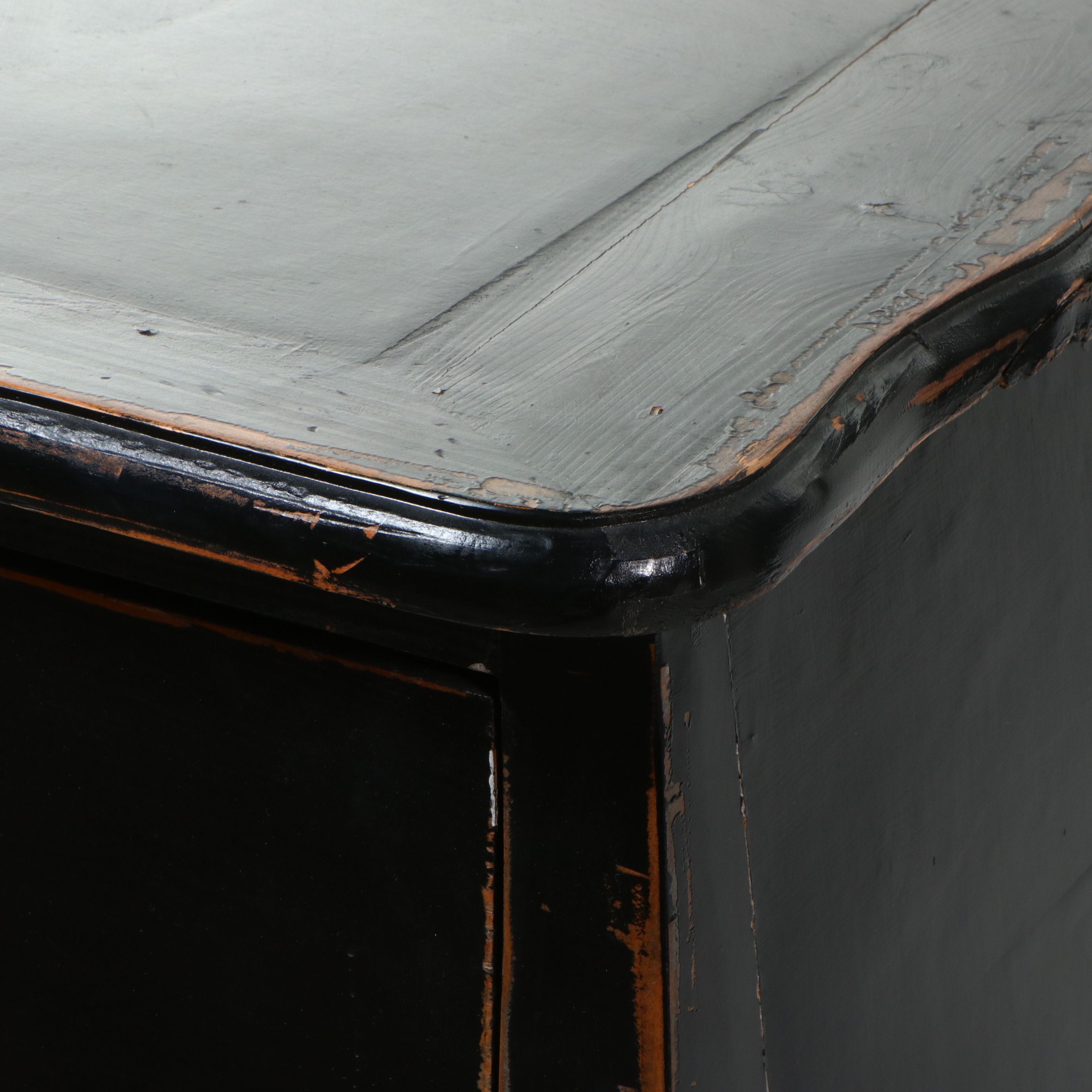 French Provincial Style Black Painted Bombé Commode, Mid to Late 20th Century