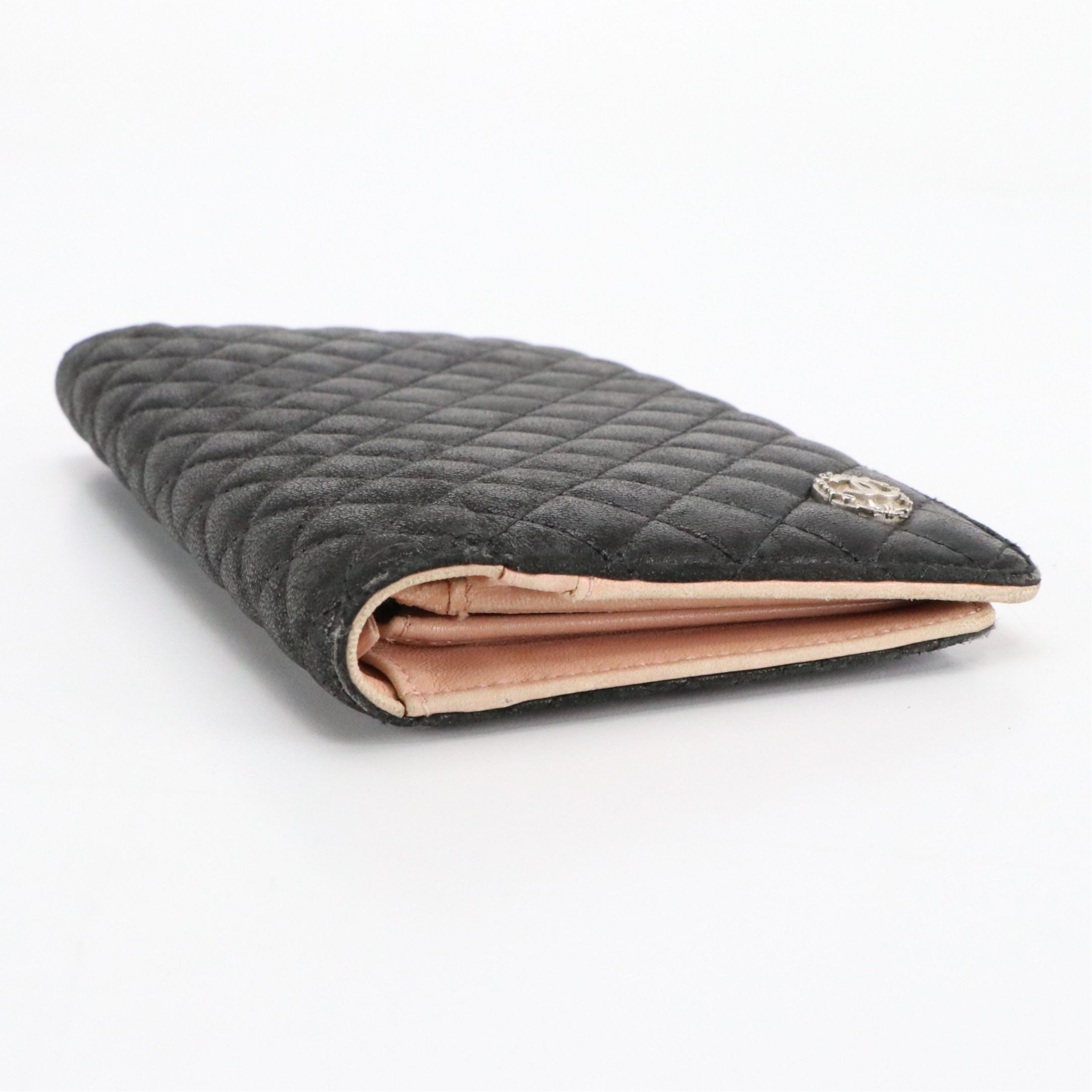 Chanel CC Yen Wallet in Quilted Leather