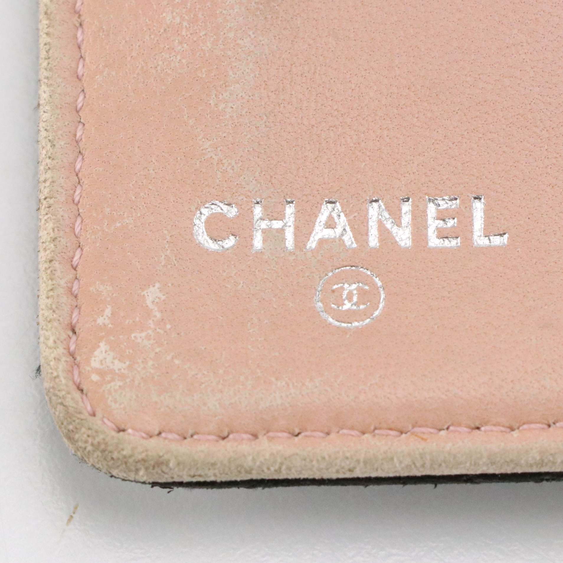 Chanel CC Yen Wallet in Quilted Leather