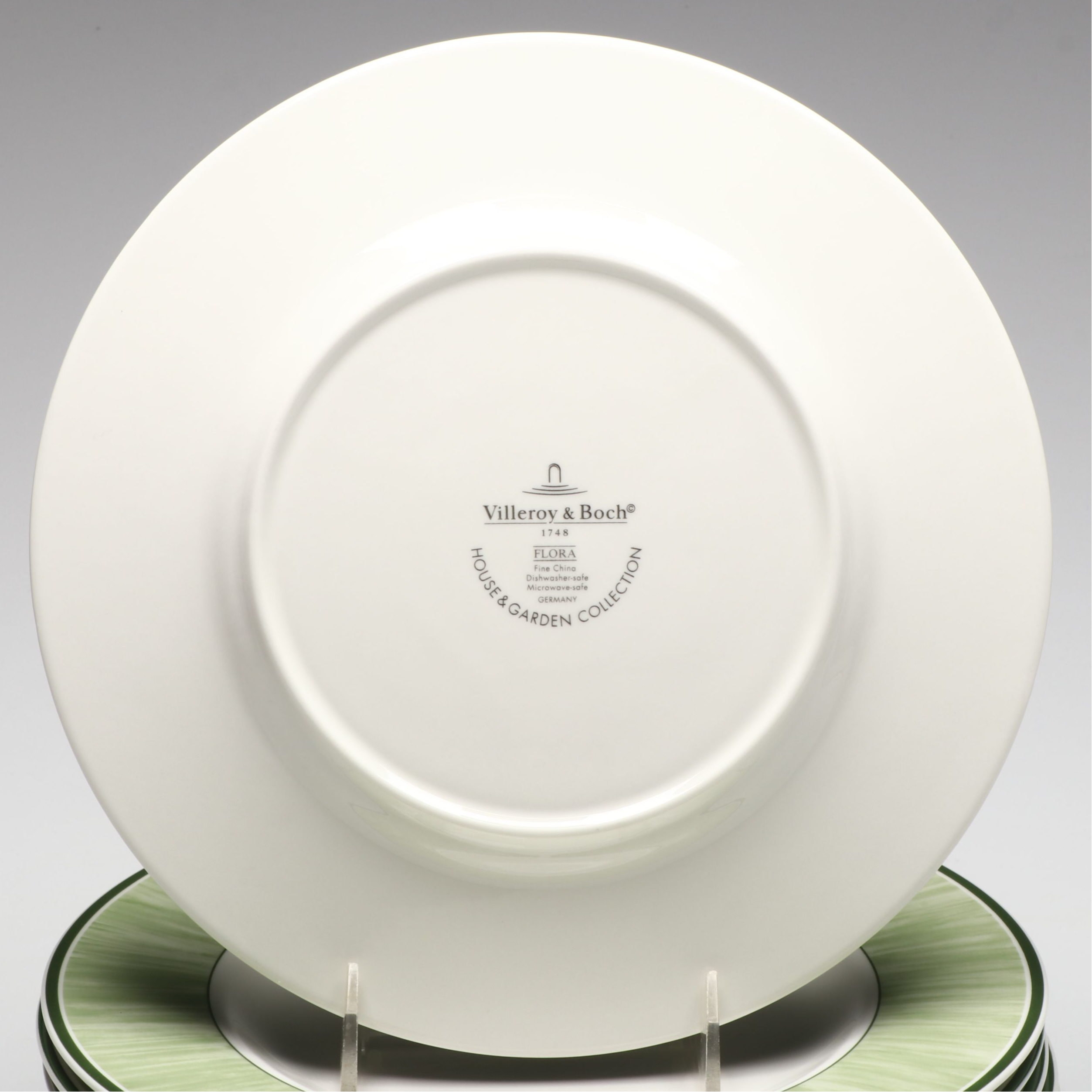 Cantagalli Faience Tureen and Platter with Villeroy & Boch "Flora" Plates