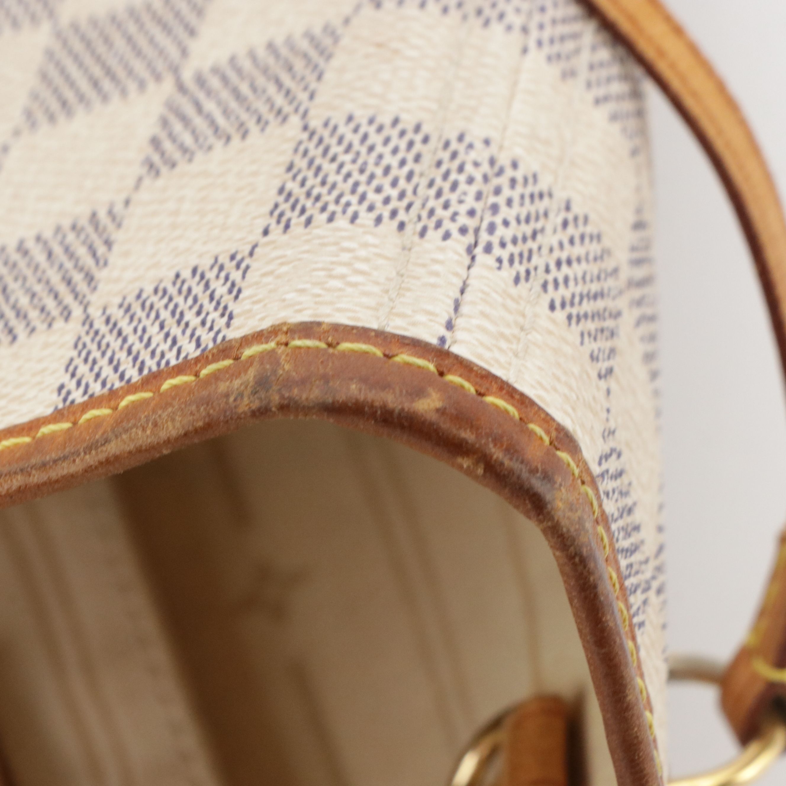 Louis Vuitton Neverfull MM Tote Bag in Damier Azur Canvas and Leather