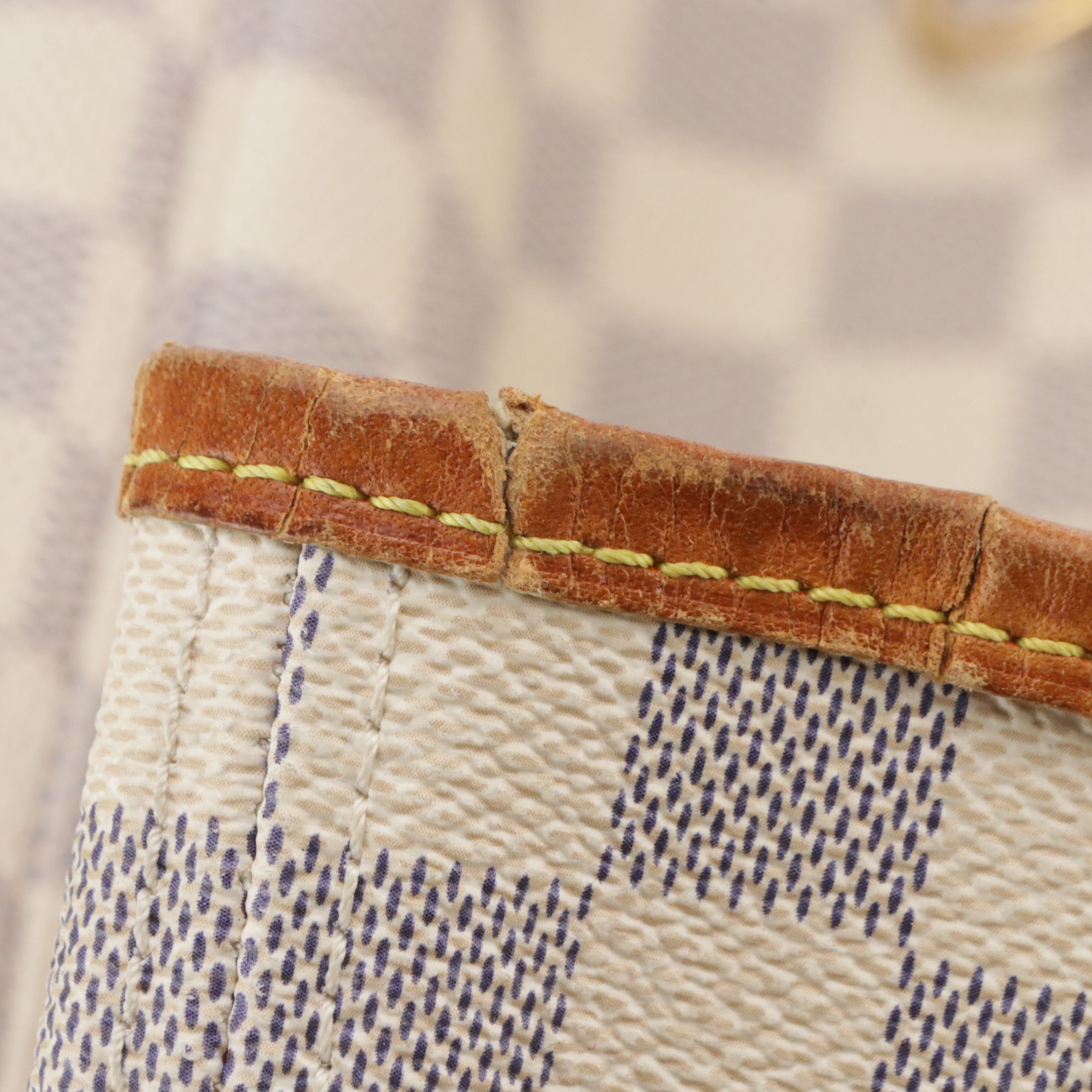 Louis Vuitton Neverfull MM Tote Bag in Damier Azur Canvas and Leather