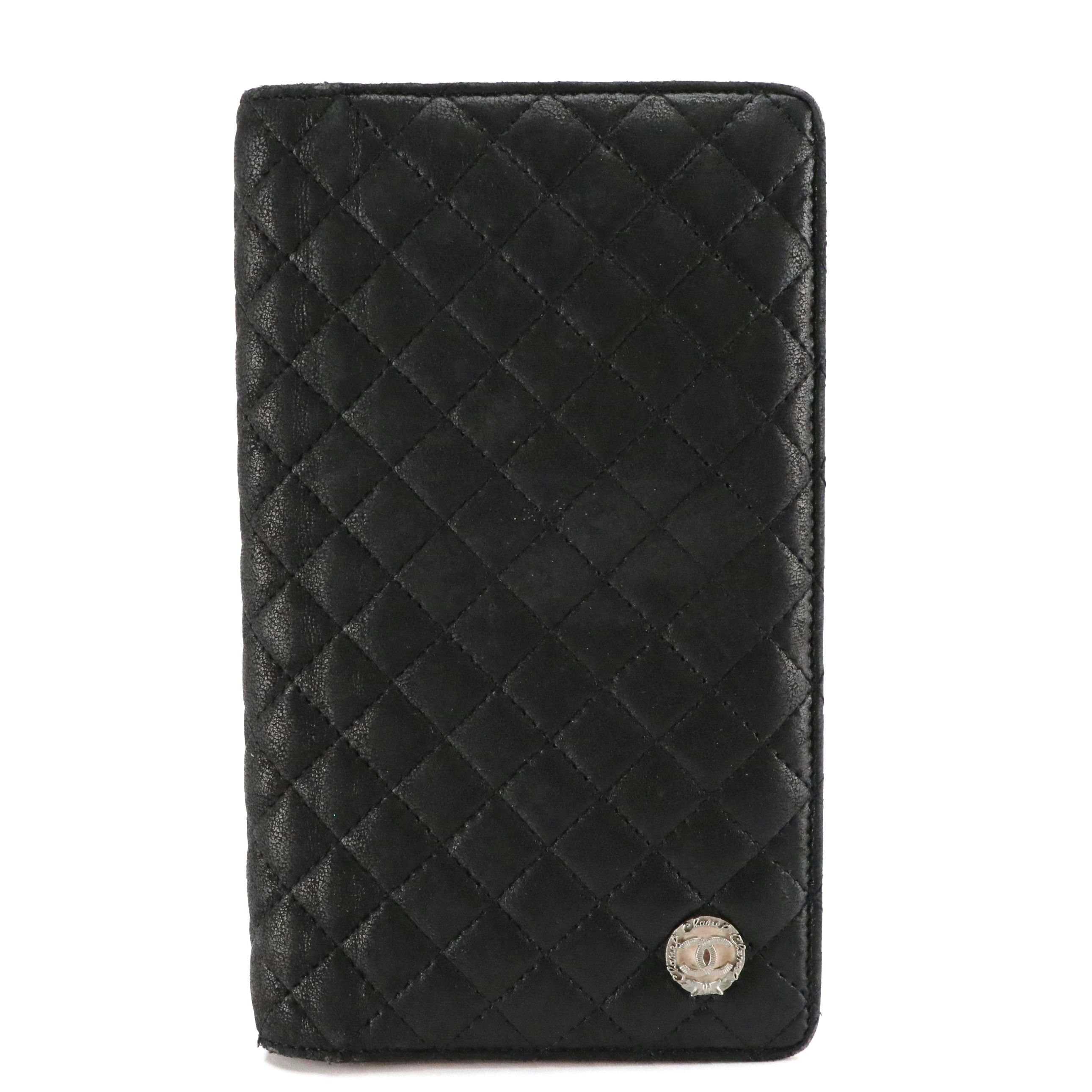 Chanel CC Yen Wallet in Quilted Leather