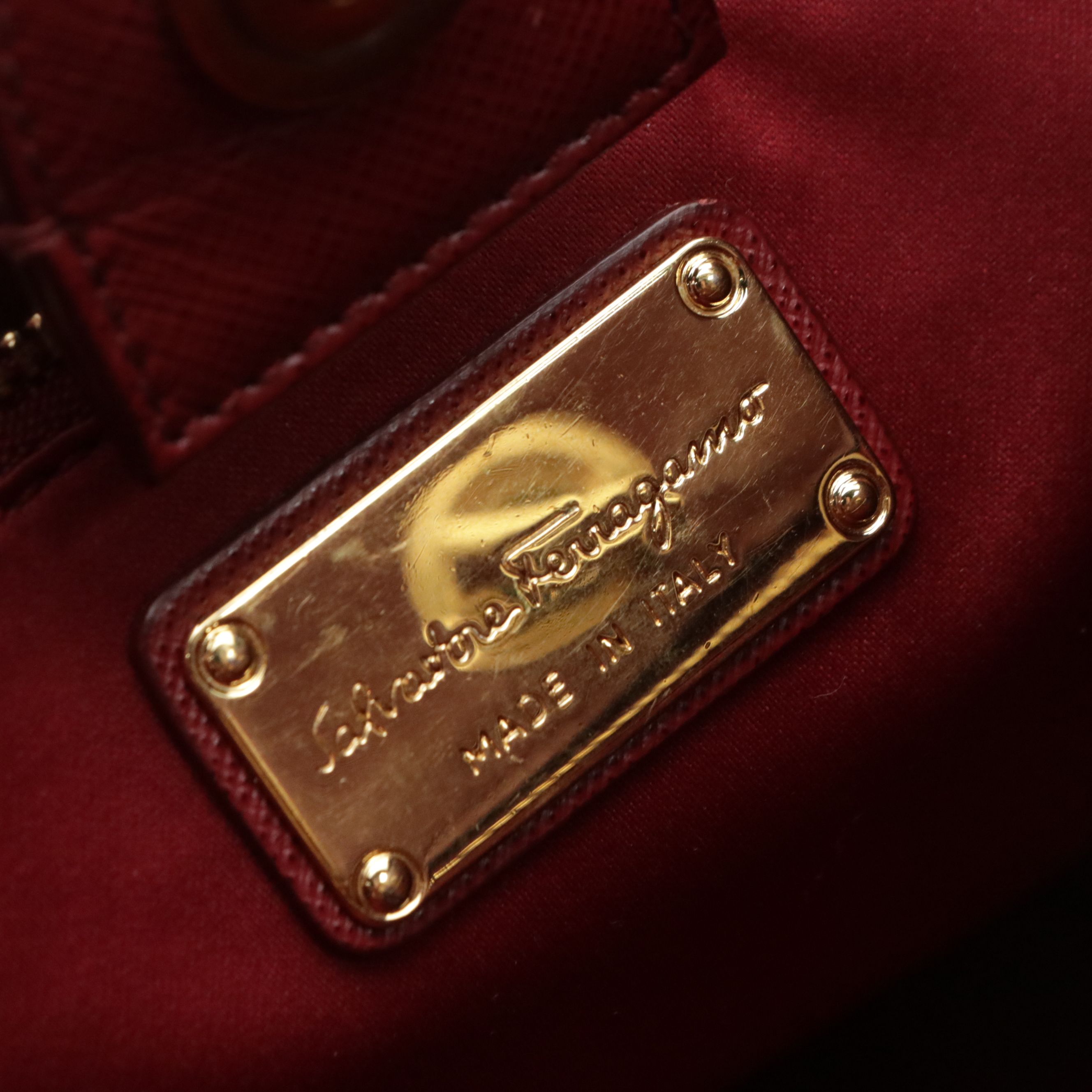 Salvatore Ferragamo Vara Bow Small Two-Way Tote Bag in Saffiano Leather