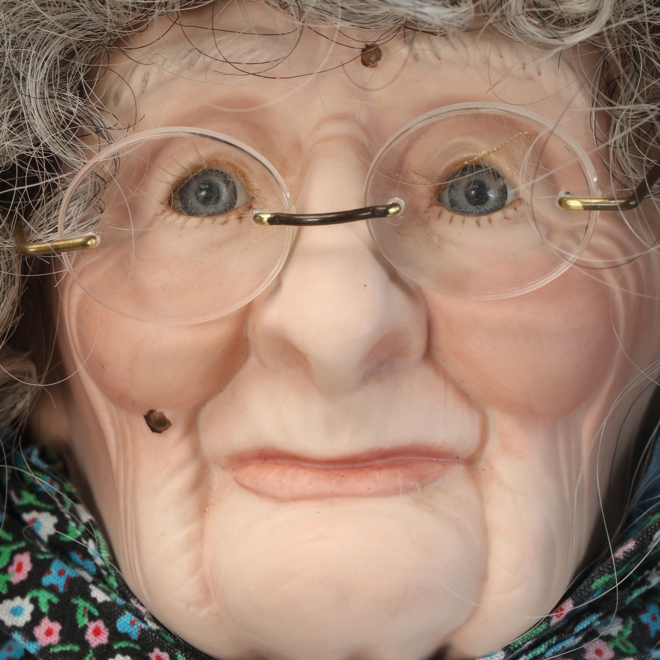 William Wallace "Grandpa" and "Grandma" Ceramic Dolls with Wood Chairs, 1989