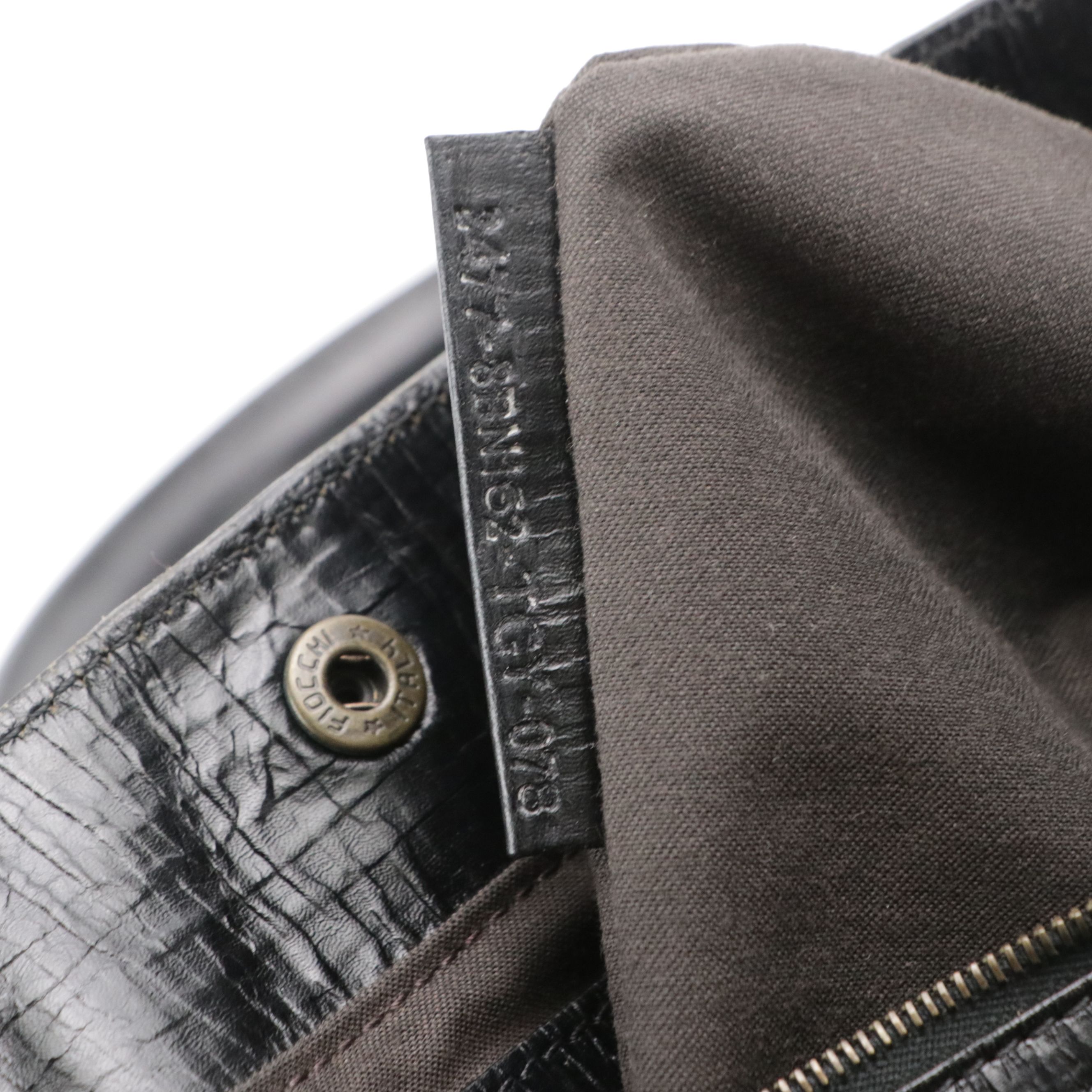 Fendi Etniko de Jour Star Shoulder Bag in Black Grained Leather