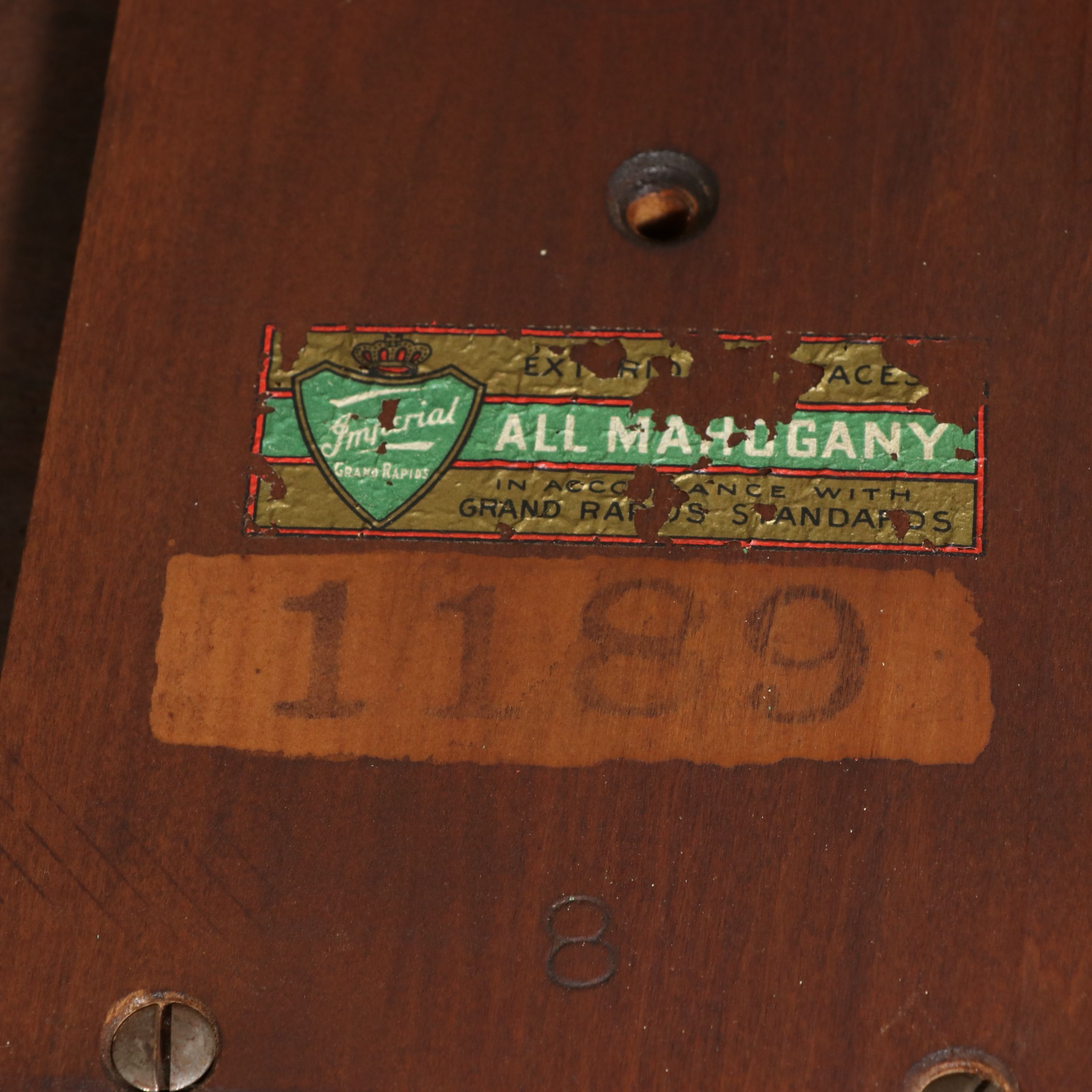 Imperial Furniture Co. Chippendale Style Piecrust Occasional Table, Mid-20th C.