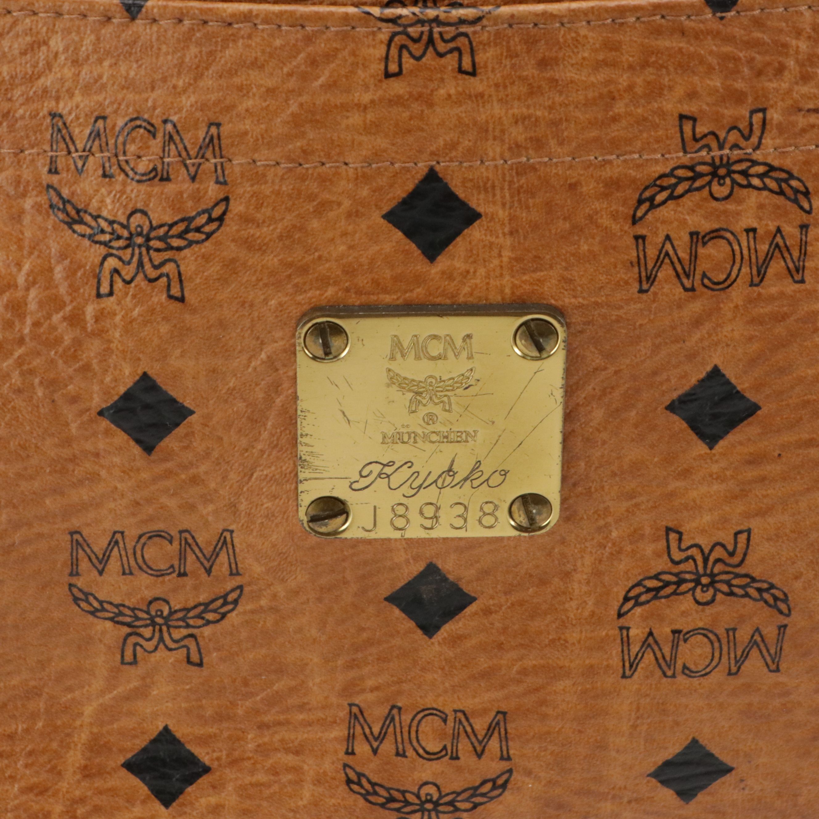 MCM Large Zip Tote Bag in Cognac Visetos Canvas