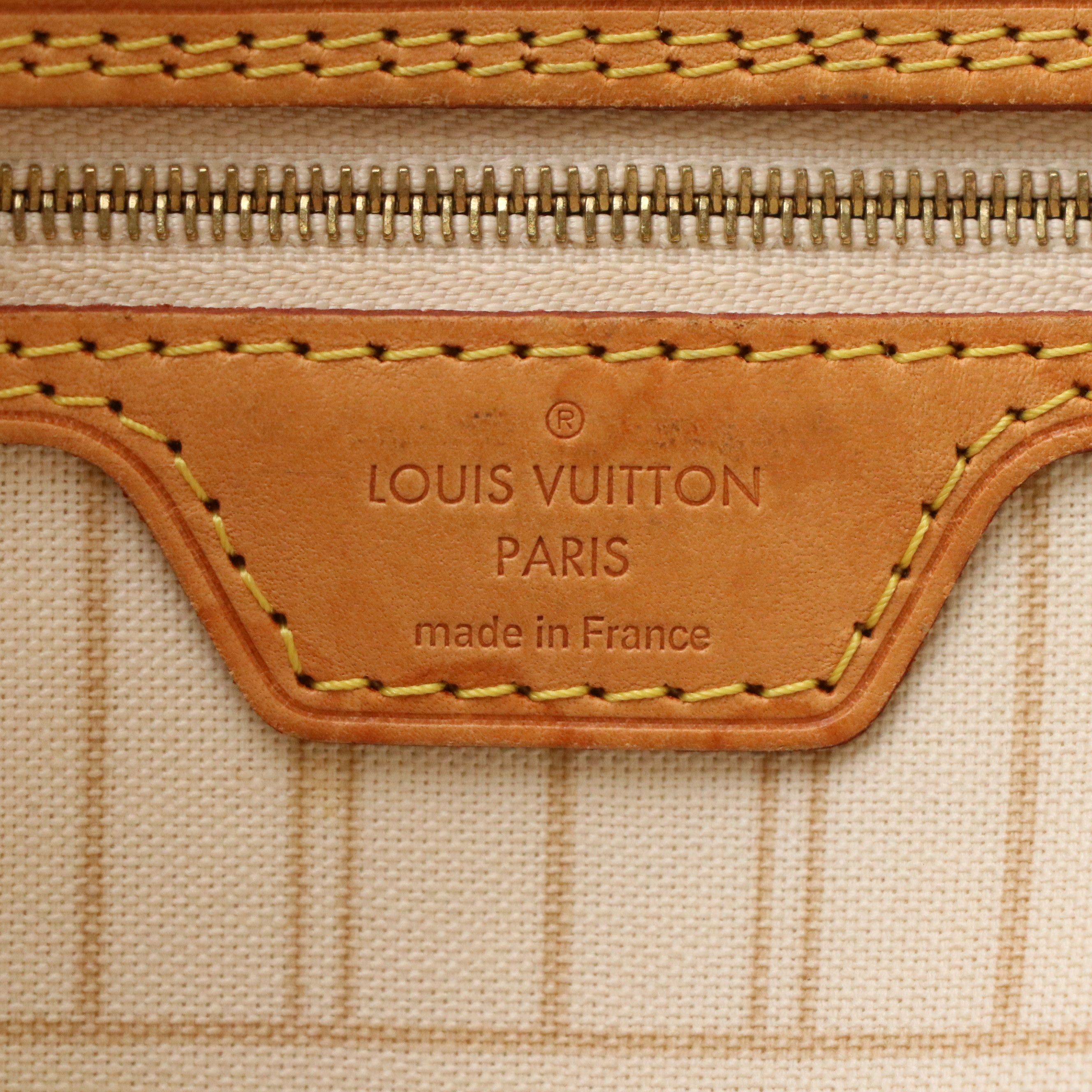 Louis Vuitton Neverfull MM Tote & Pouch in Damier Azur Coated Canvas and Leather