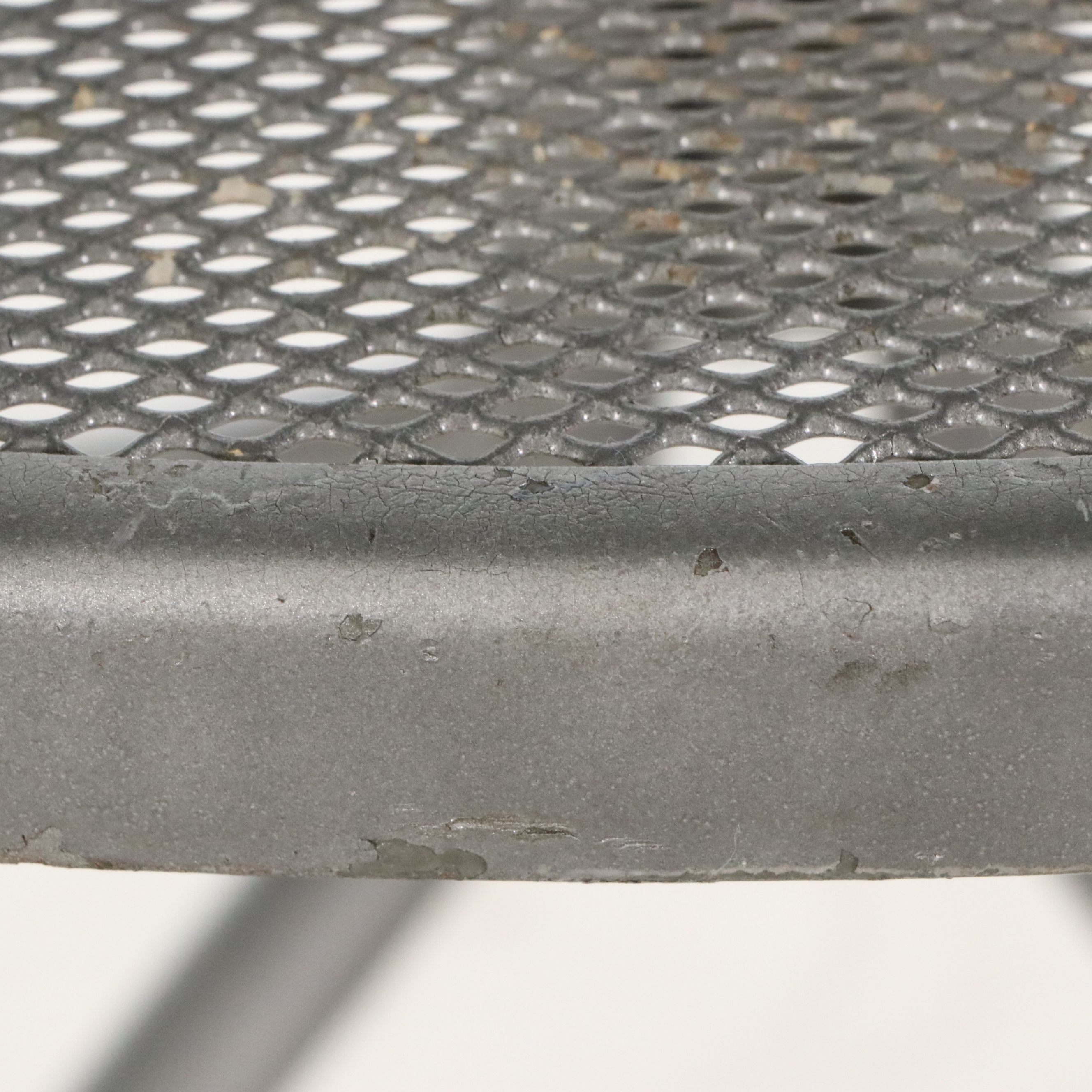 Vintage Diamond Mesh and Tubing Patio Dining Set