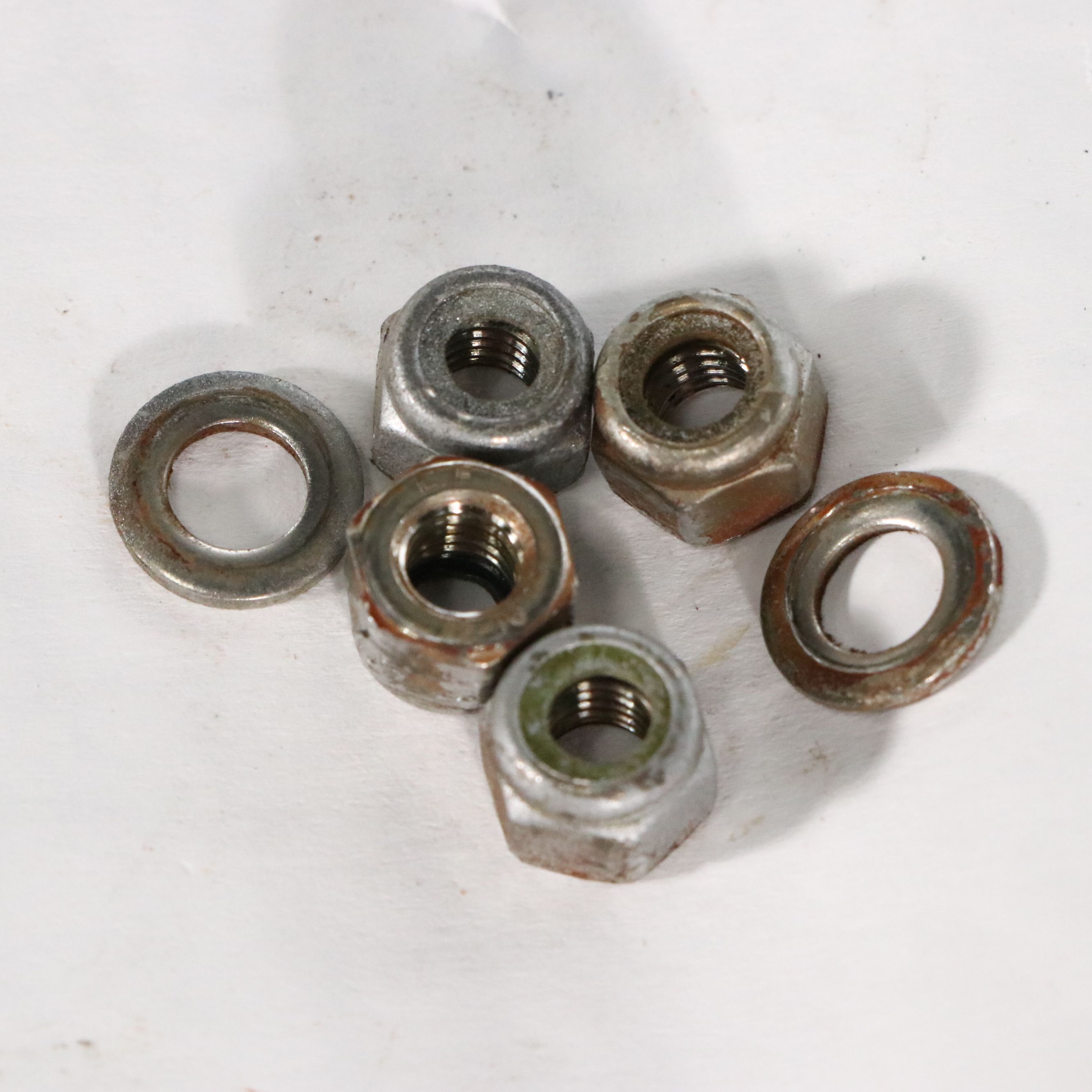 Vintage Diamond Mesh and Tubing Patio Dining Set