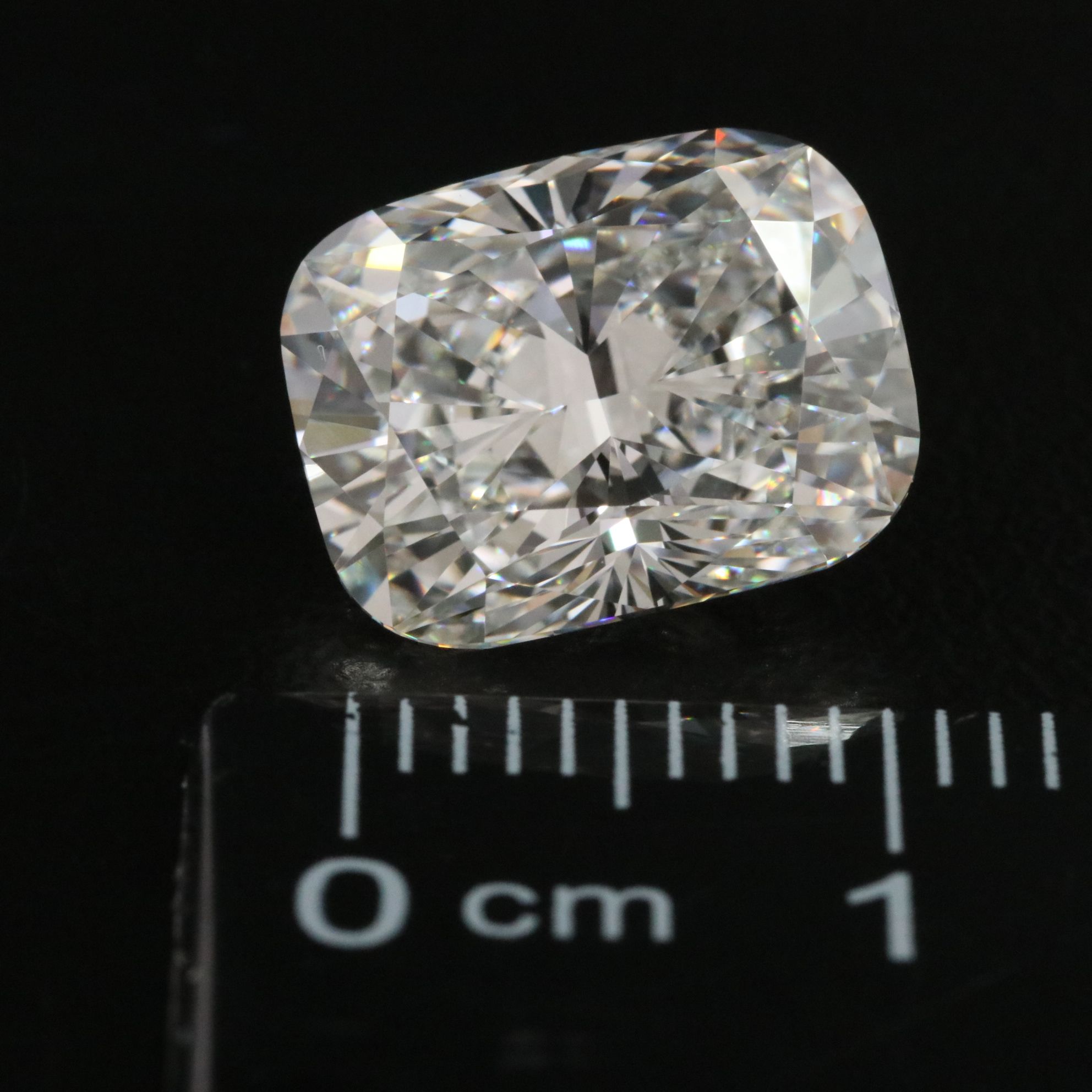 Loose 5.09 CT Lab Grown Diamond with IGI Report