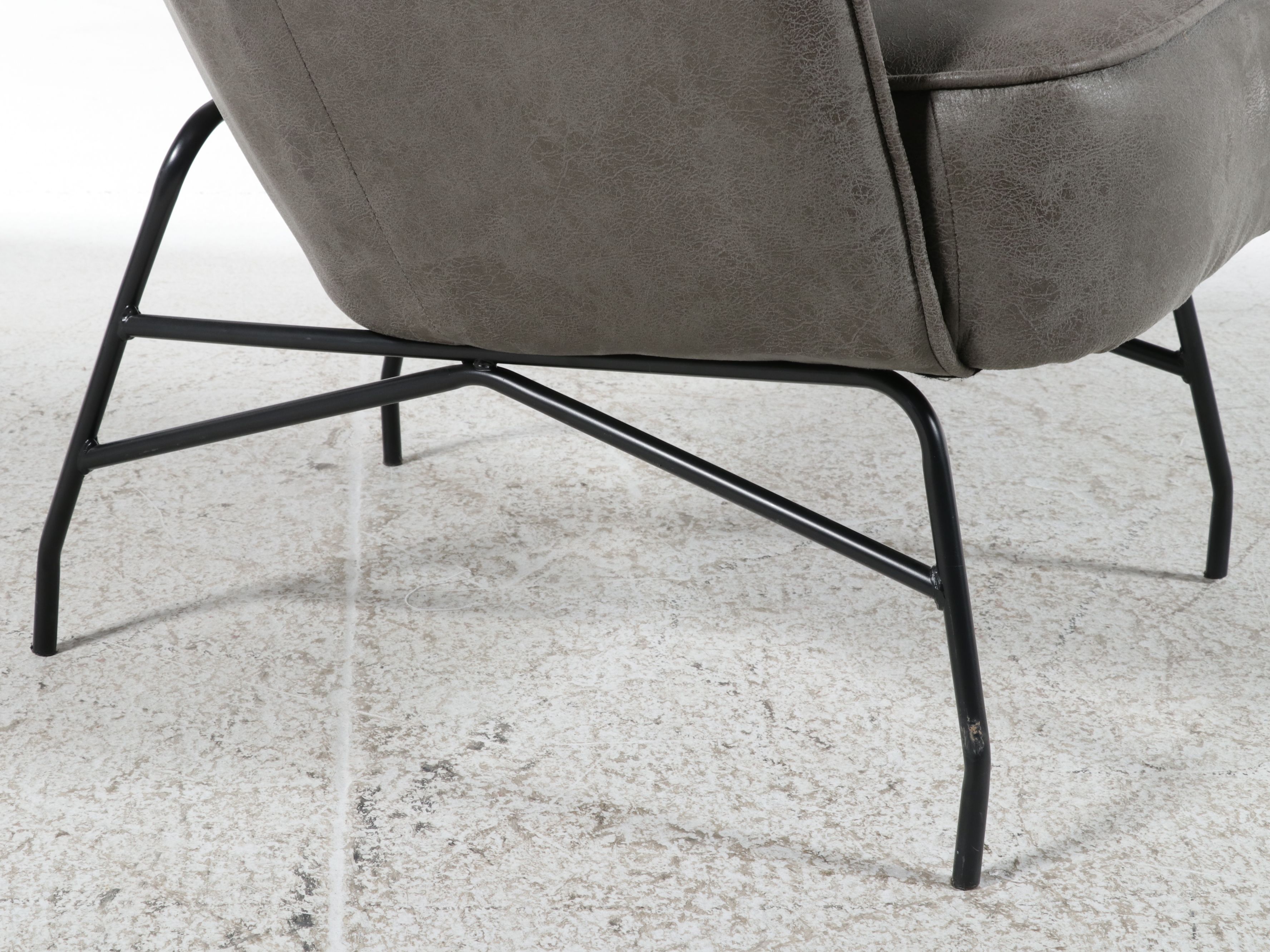 Pair of Emerald Home Furnishings "Franky" Wingback Accent Chairs