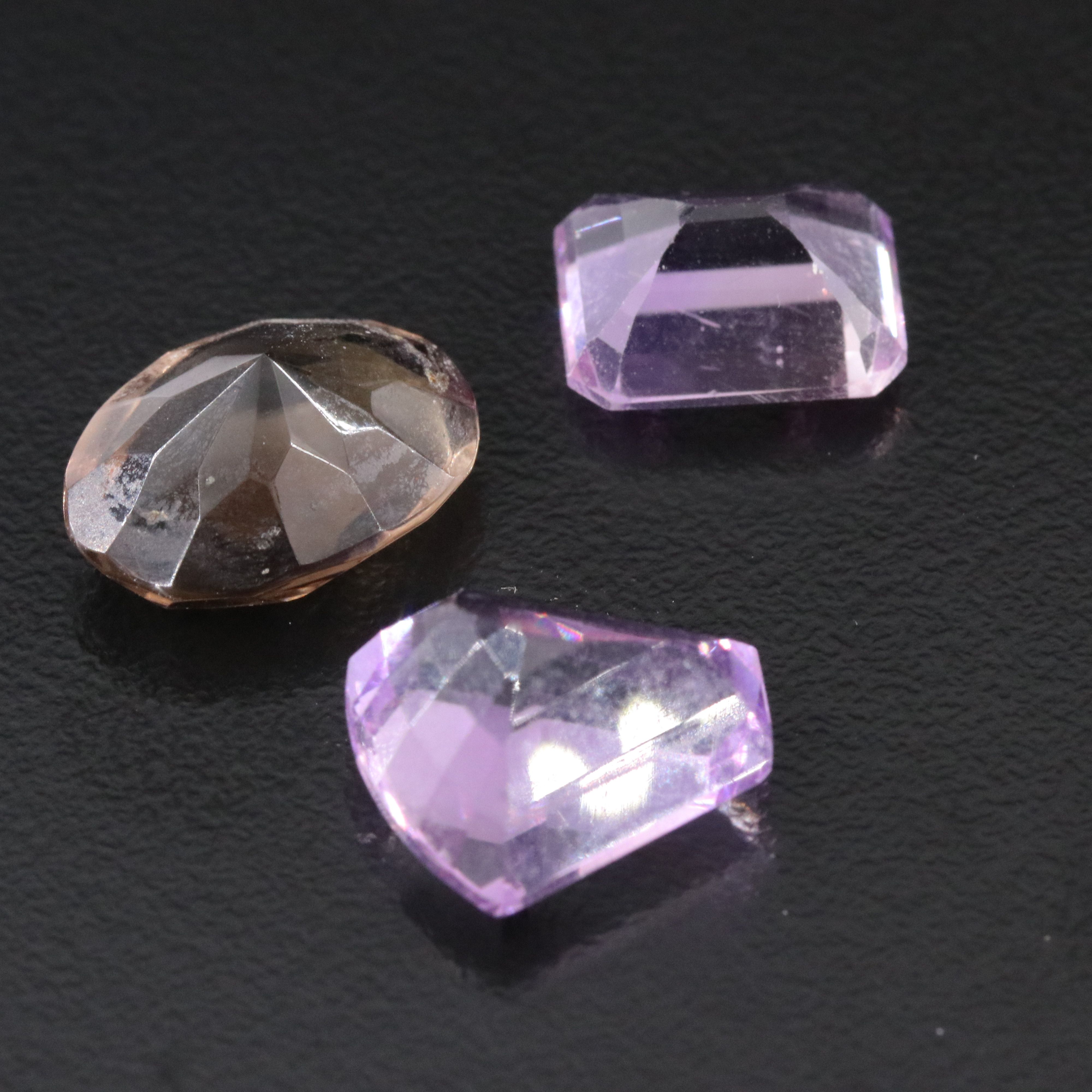 Loose 38.54 CTW Gemstone Lot Including Garnet, Peridot and Amethyst