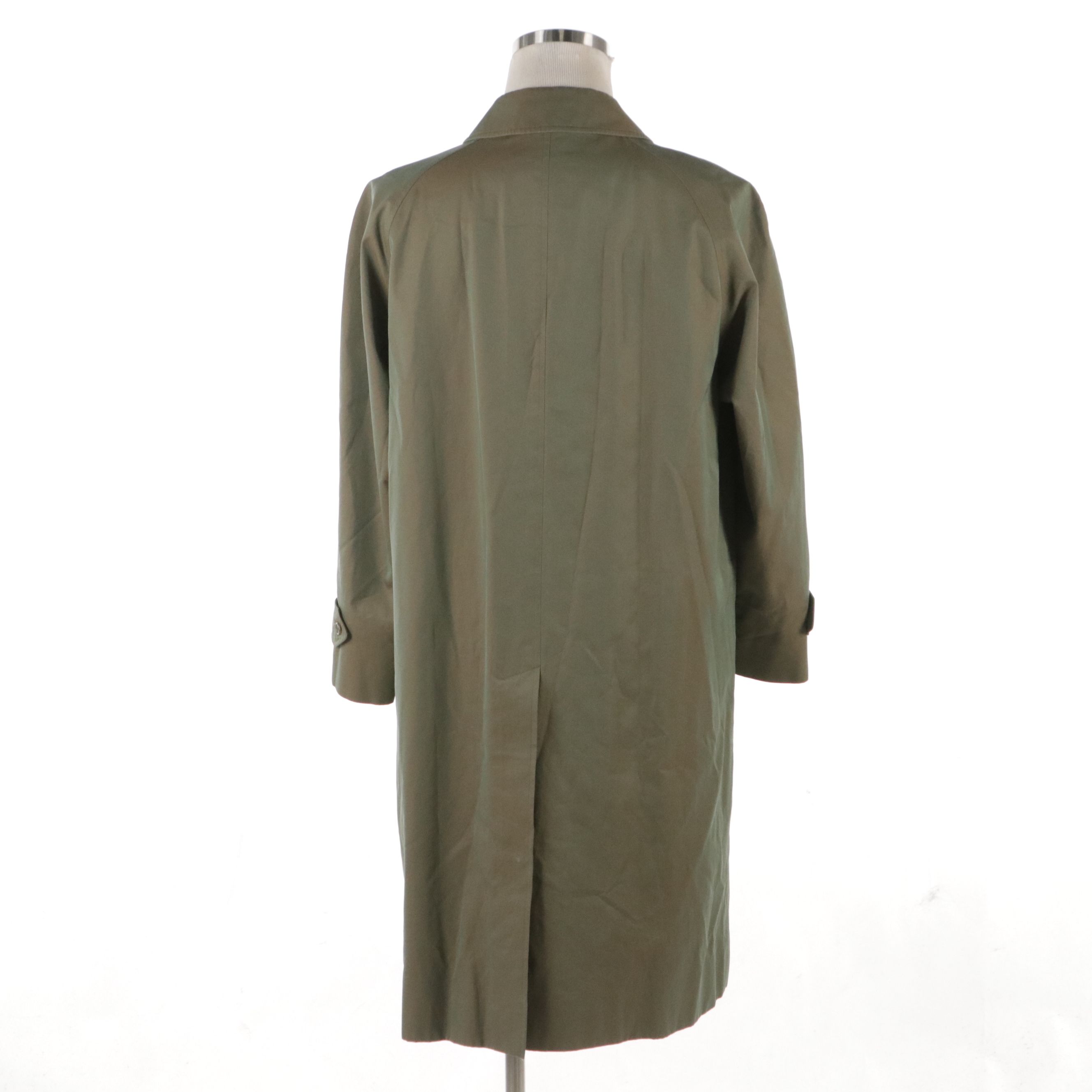 Men's Burberrys Raincoat in Iridescent Shot Cotton