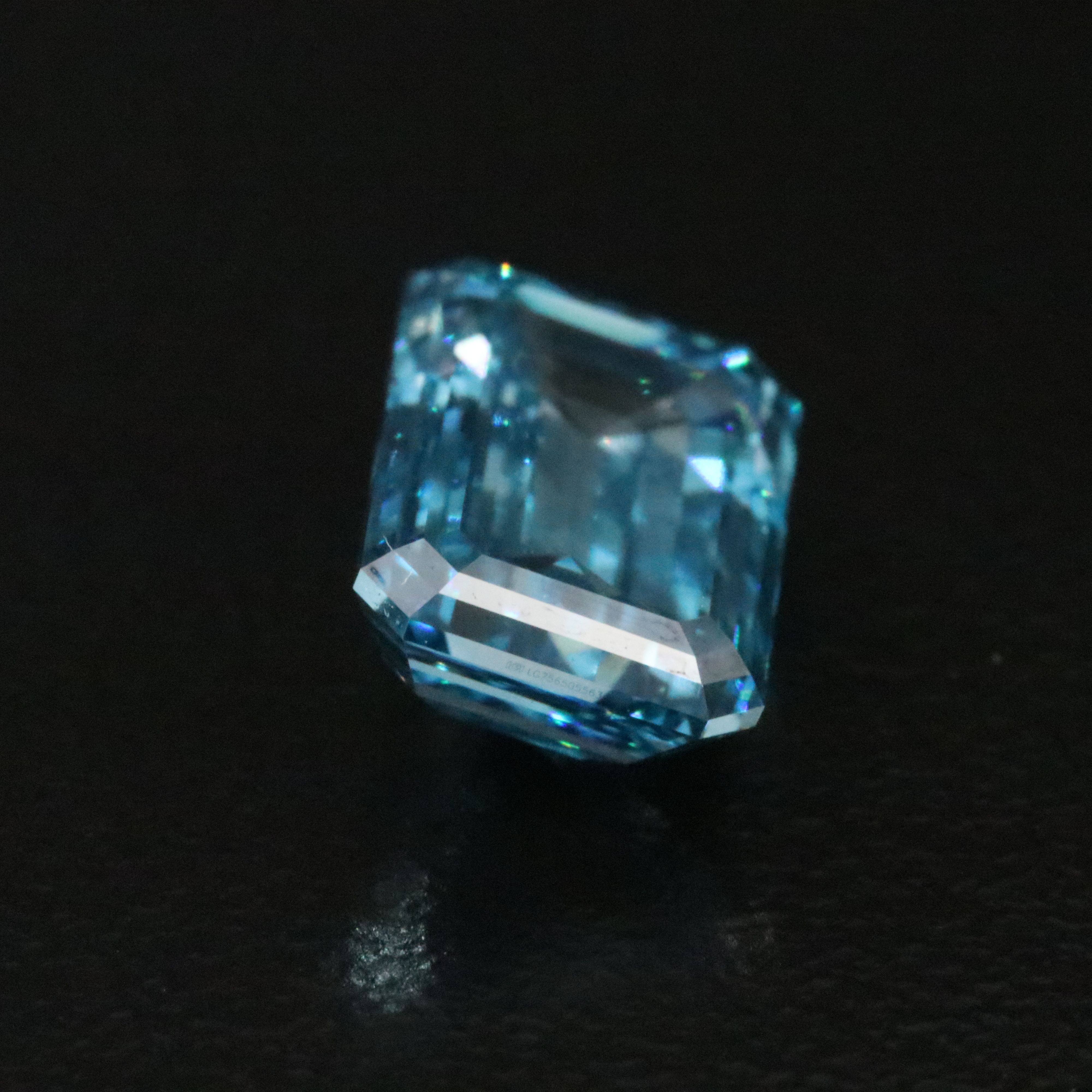 Loose 3.01 CT Lab Grown Fancy Vivid Blue Diamond with IGI Report