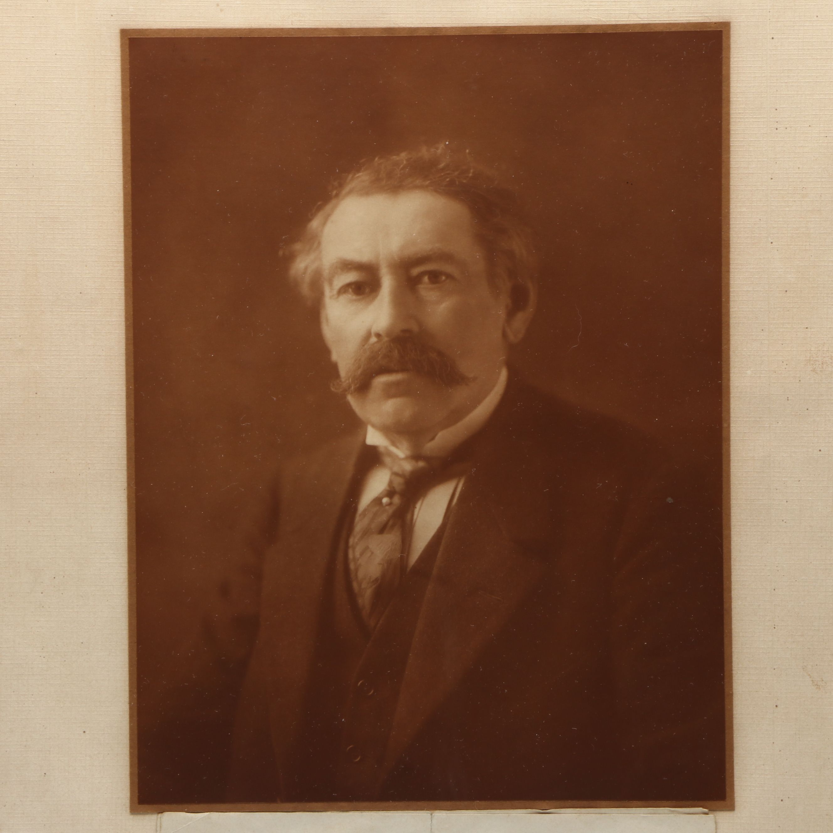 Paul Von Hindenburg, Rufus Isaacs and Aristide Briand Signed Photographs