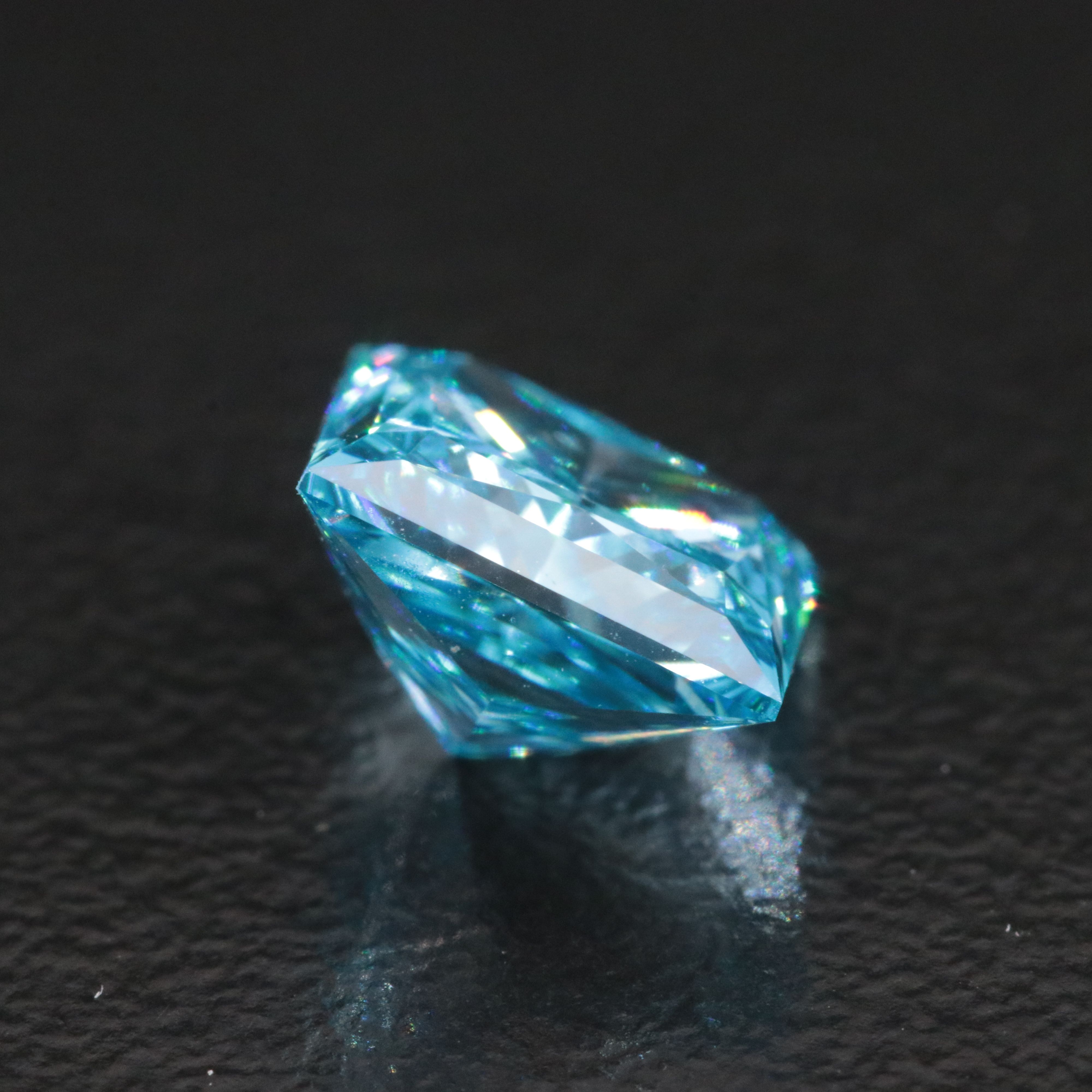 Loose 2.01 CT Lab Grown Fancy Vivid Blue Diamond with IGI Report