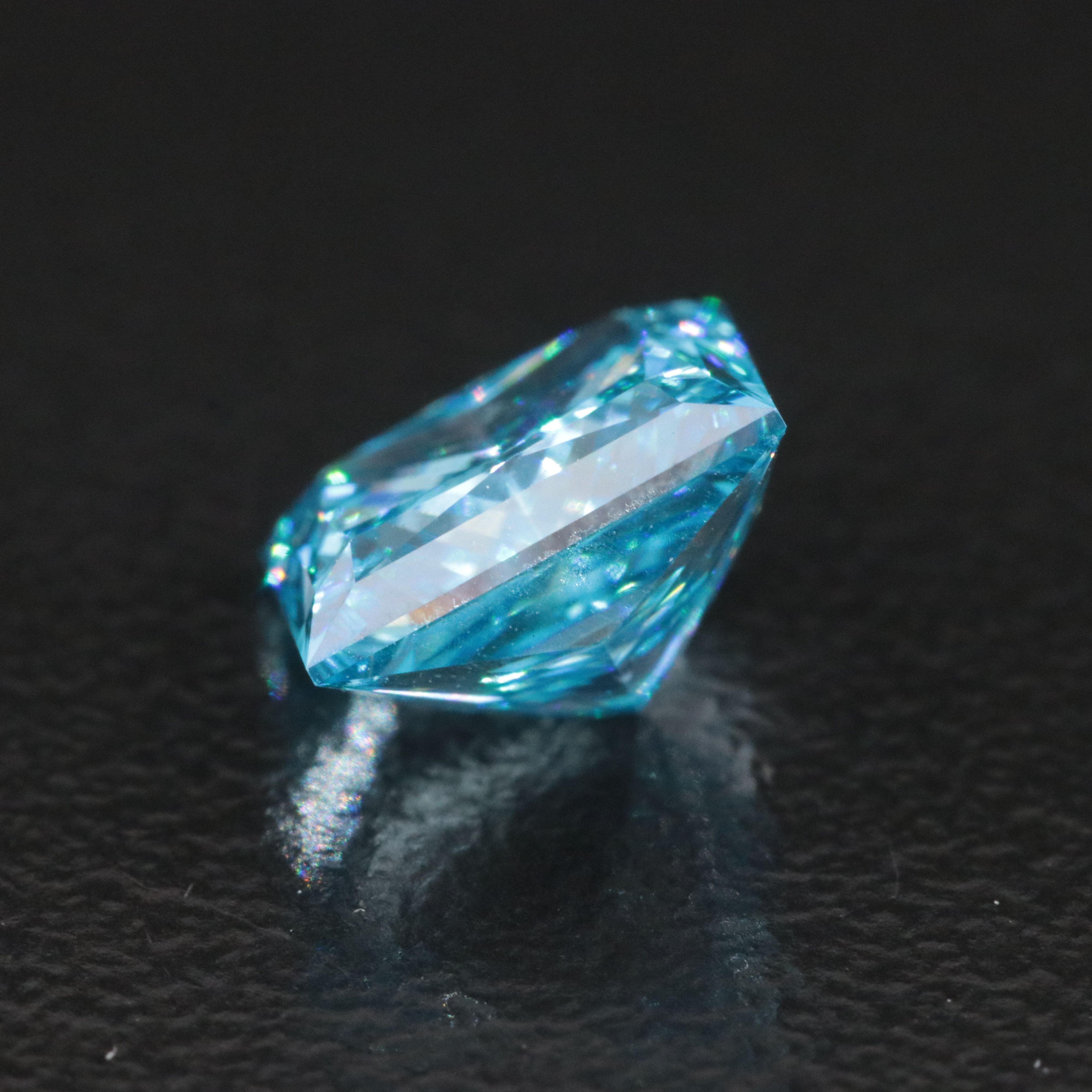Loose 2.01 CT Lab Grown Fancy Vivid Blue Diamond with IGI Report