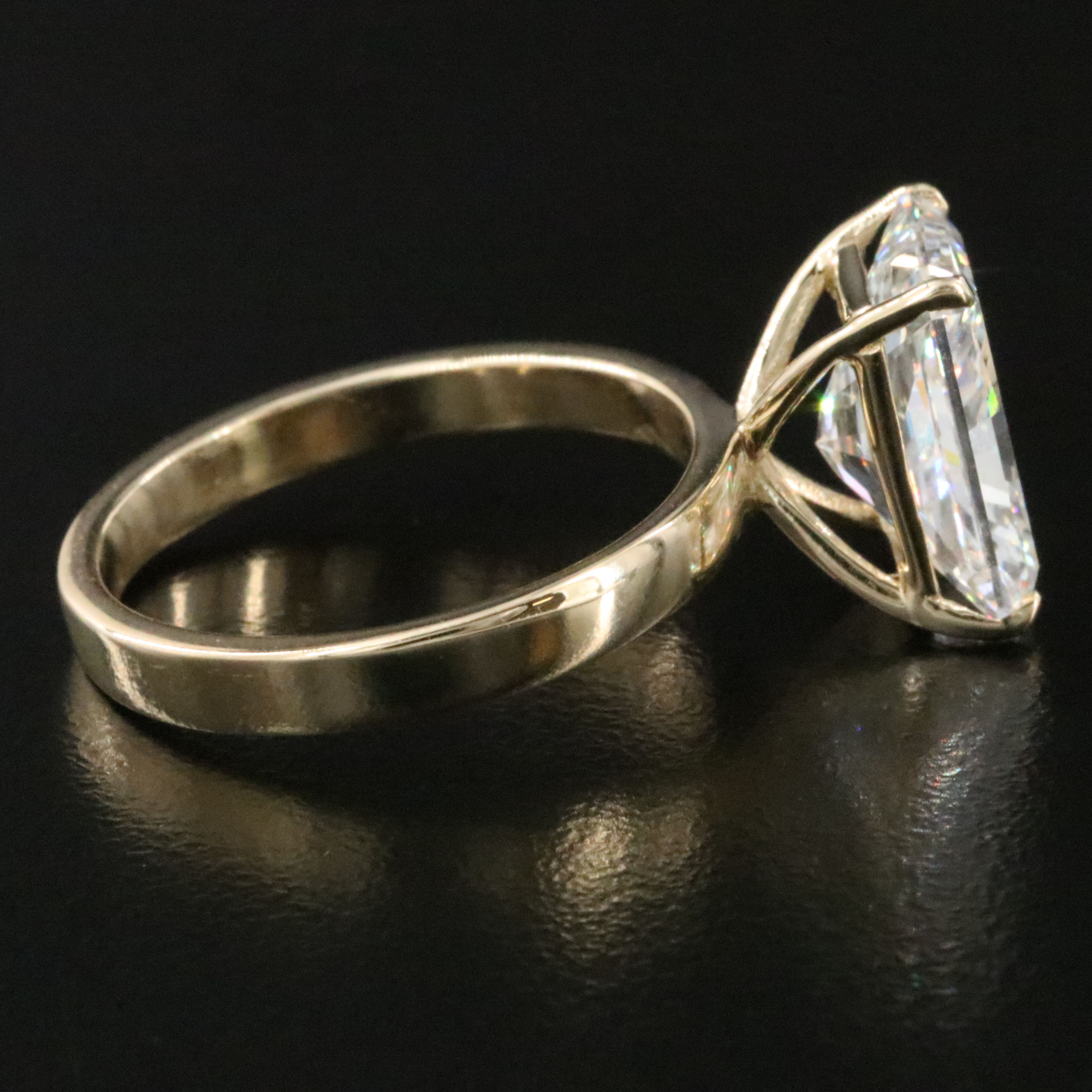 14K 5.09 CT Lab Grown Diamond Solitaire Ring with IGI Report