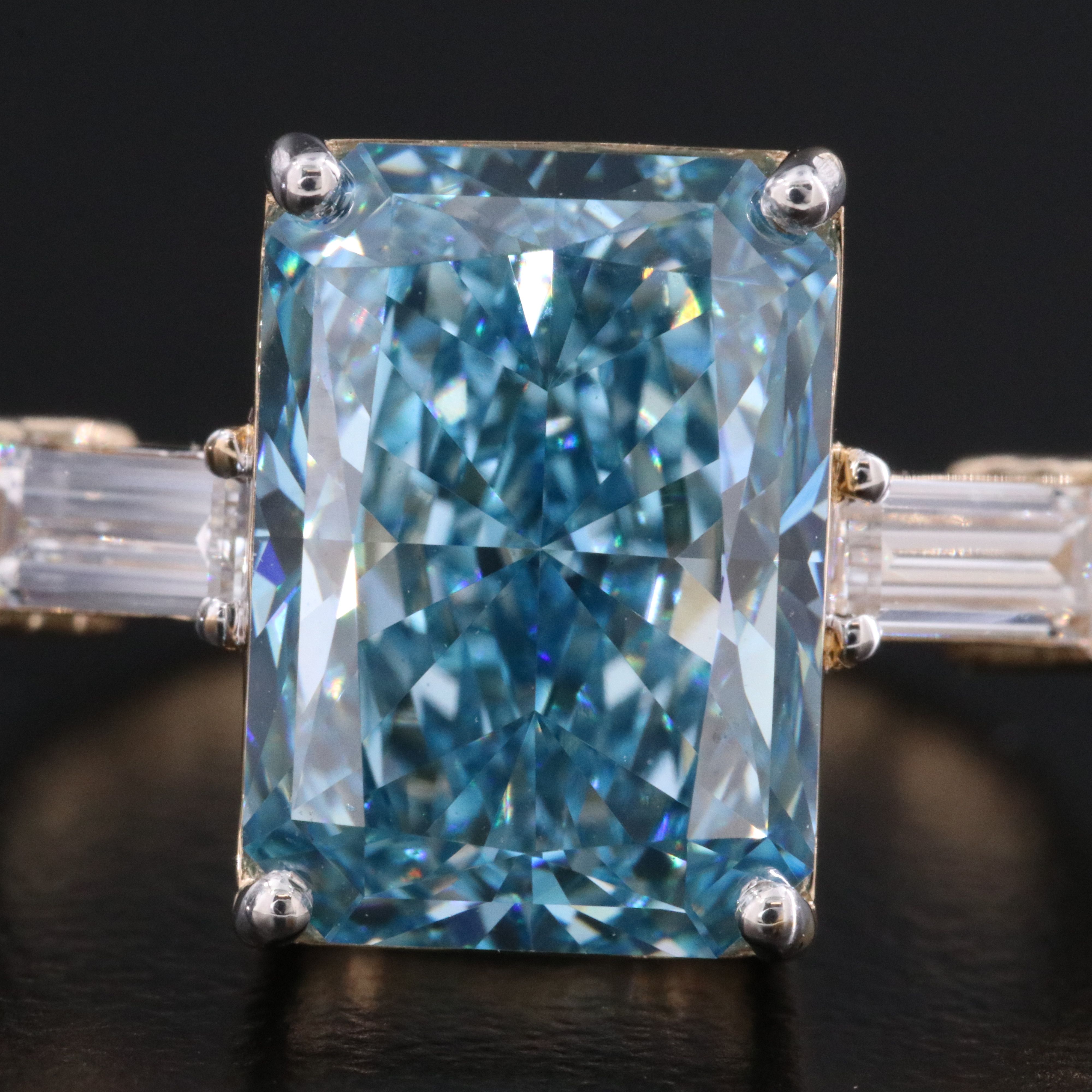 18K 5.37 CTW Lab Grown Diamond Ring with Fancy Vivid Blue Center and IGI Report