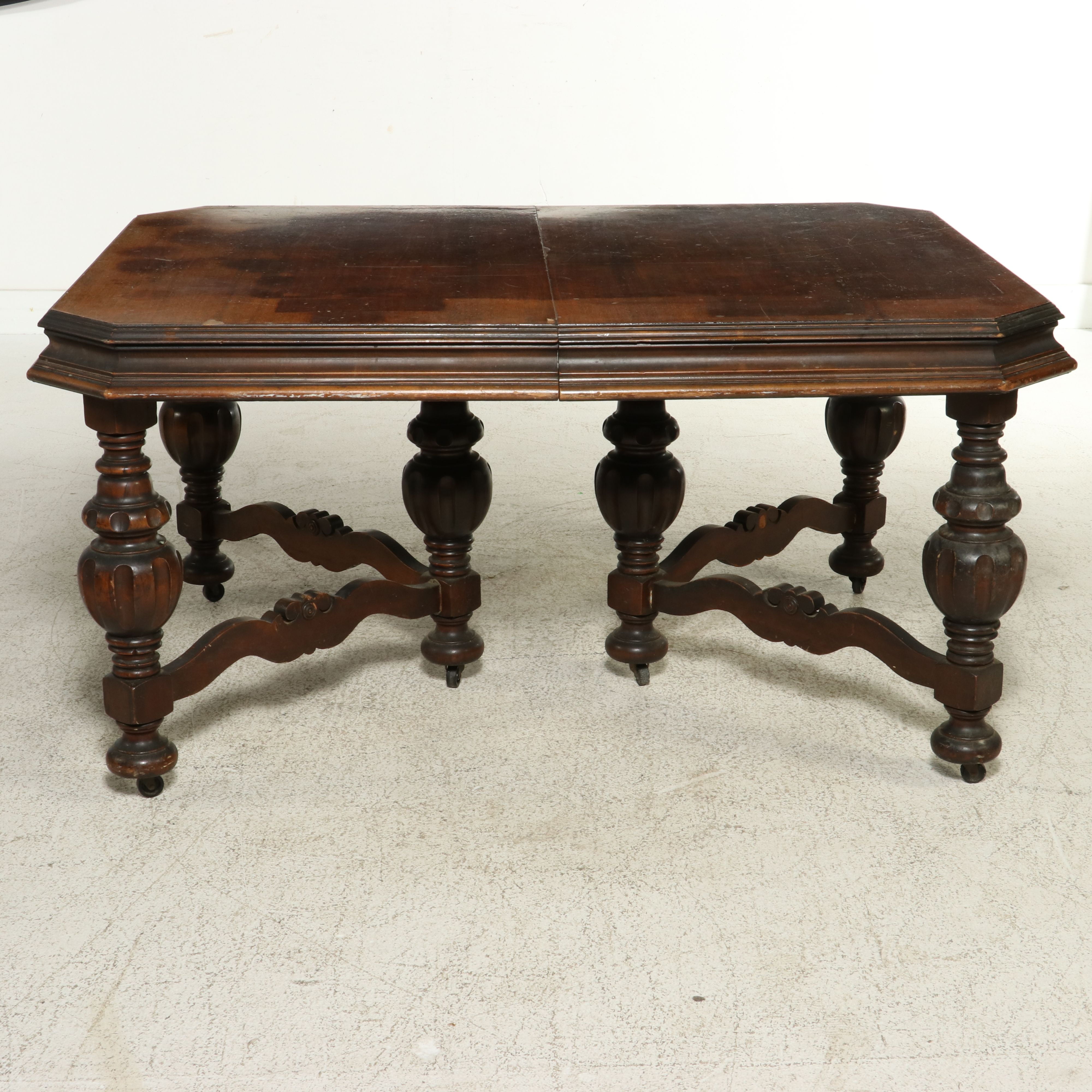 Renaissance Revival Walnut Dining Table, Late 19th to Early 20th Century