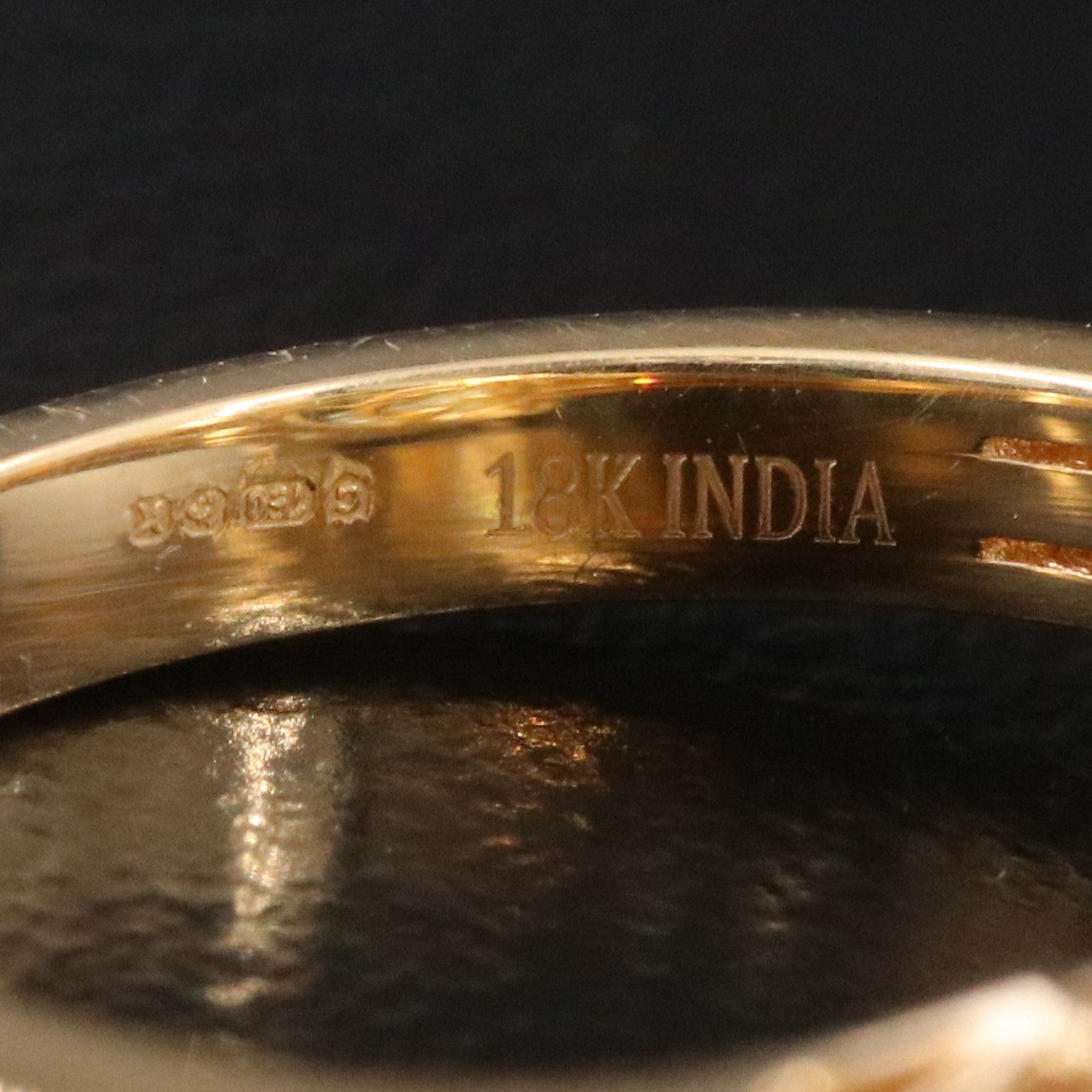 Chromia 18K Sunstone and Diamond Ring