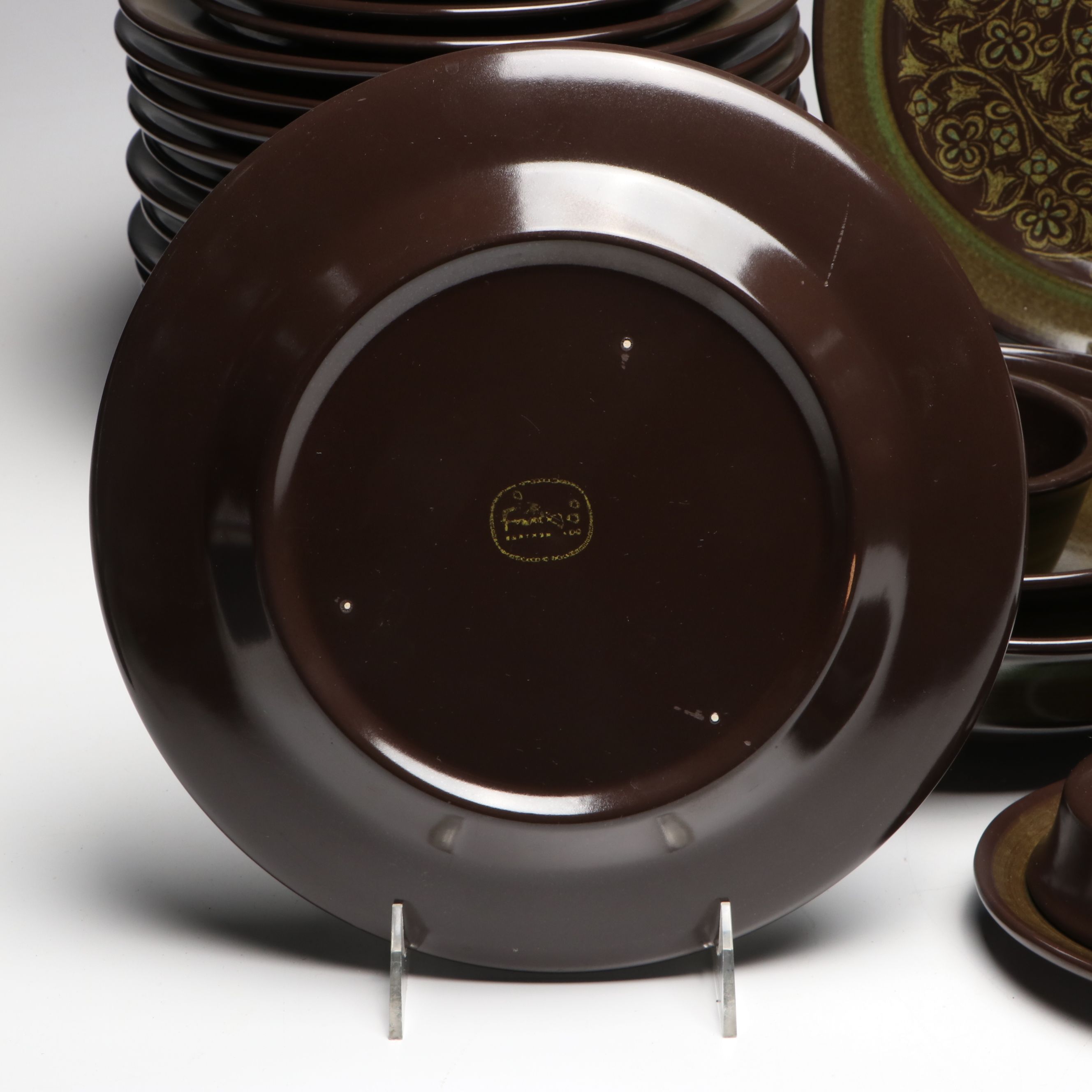 Franciscan "Madeira" Stoneware Tableware, Mid to Late 20th Century