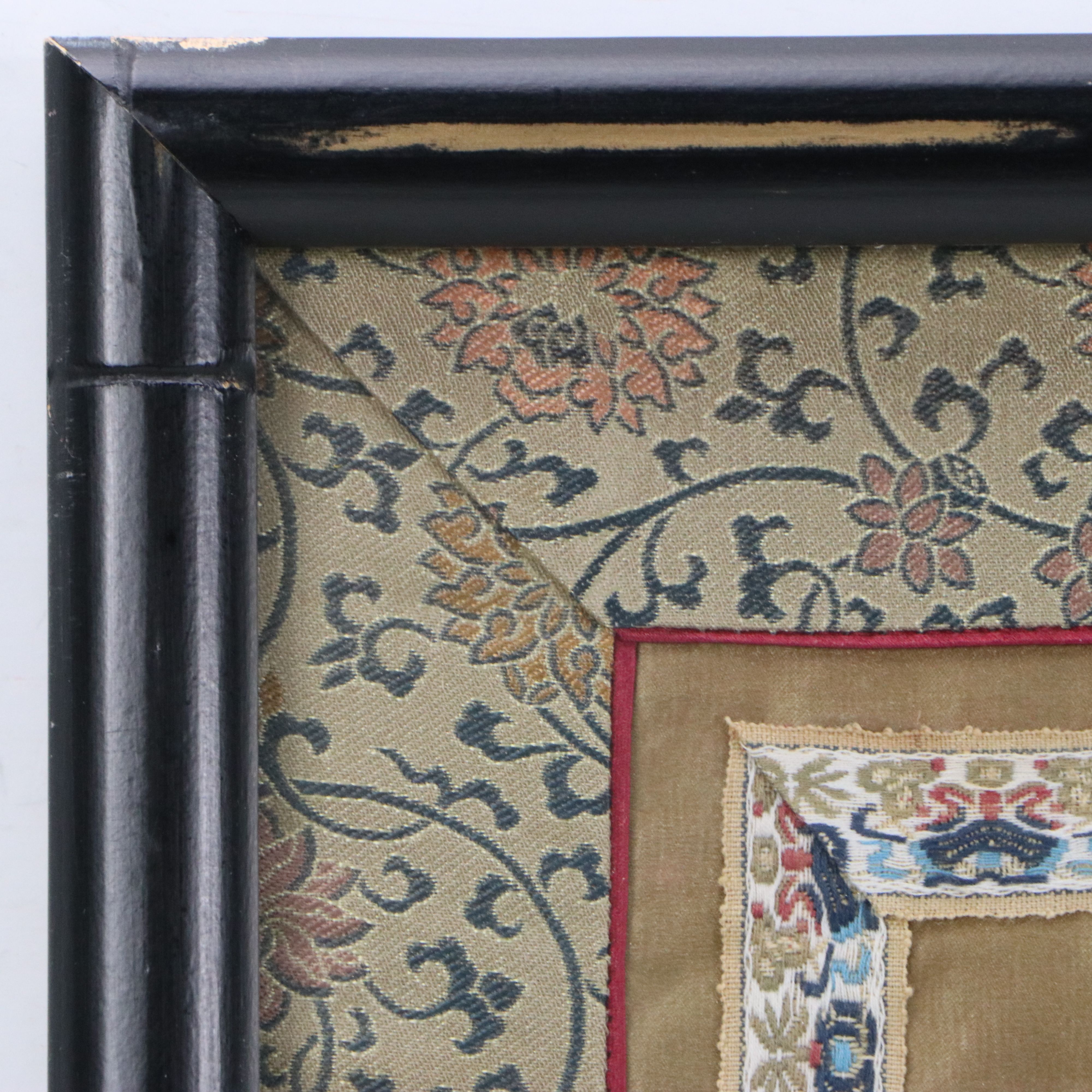 Chinese Embroidered Silk Panel "100 Children," Late 20th to Early 21st Century