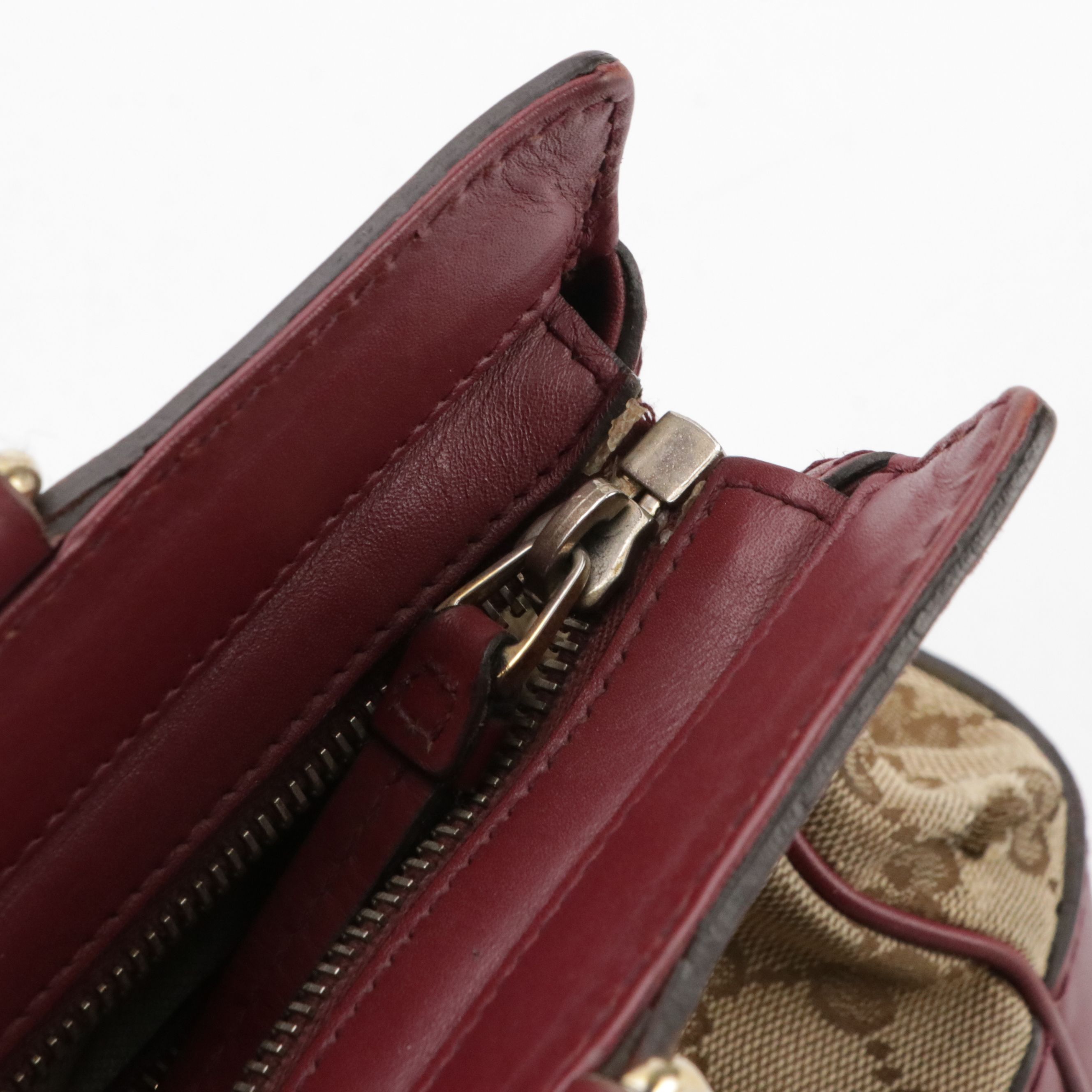 Gucci Mayfair Ribbon Shoulder Bag in GG Canvas and Maroon Leather