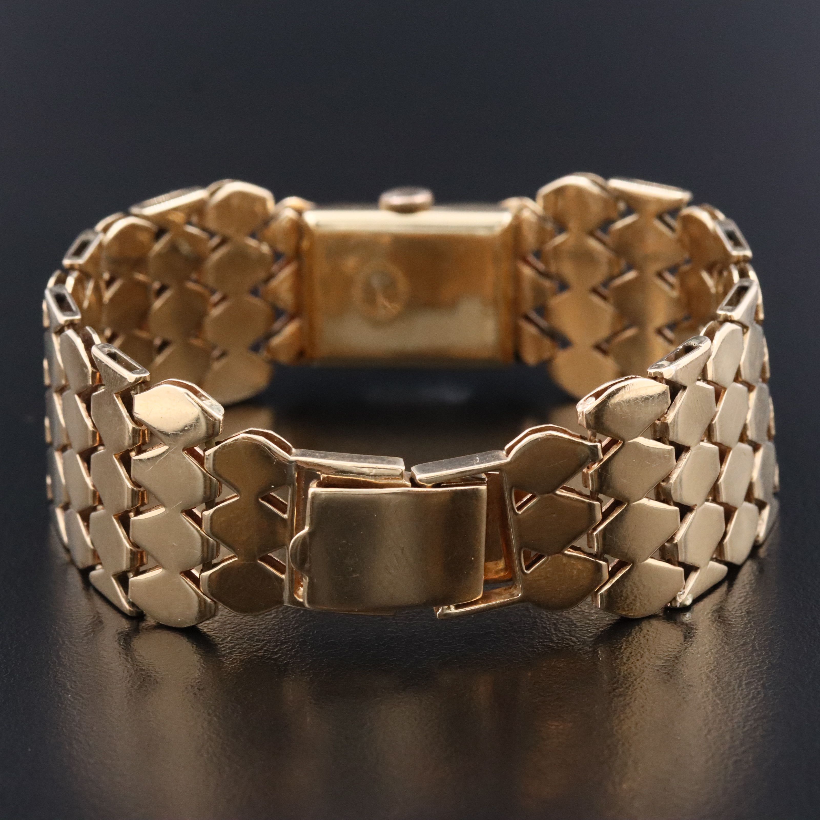 14K Suprecis Incabloc Retro Style Manual Wind Watch