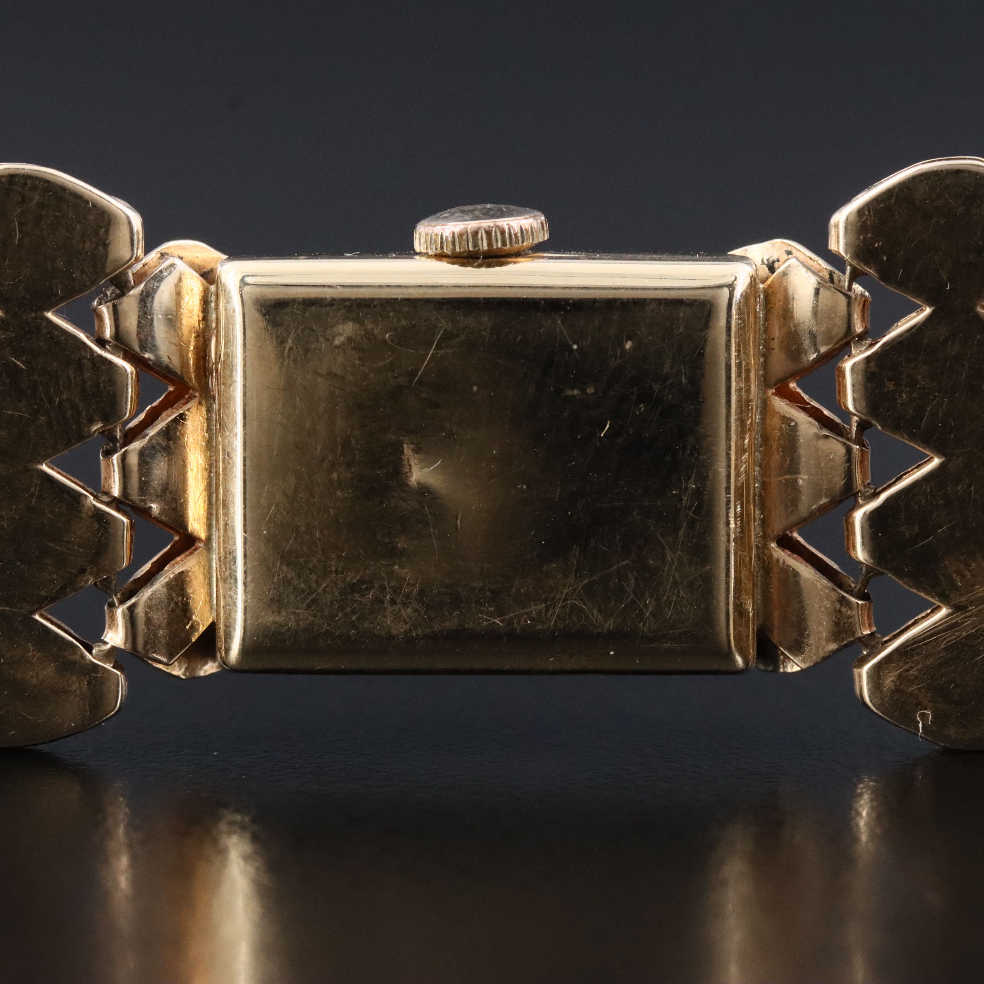 14K Suprecis Incabloc Retro Style Manual Wind Watch