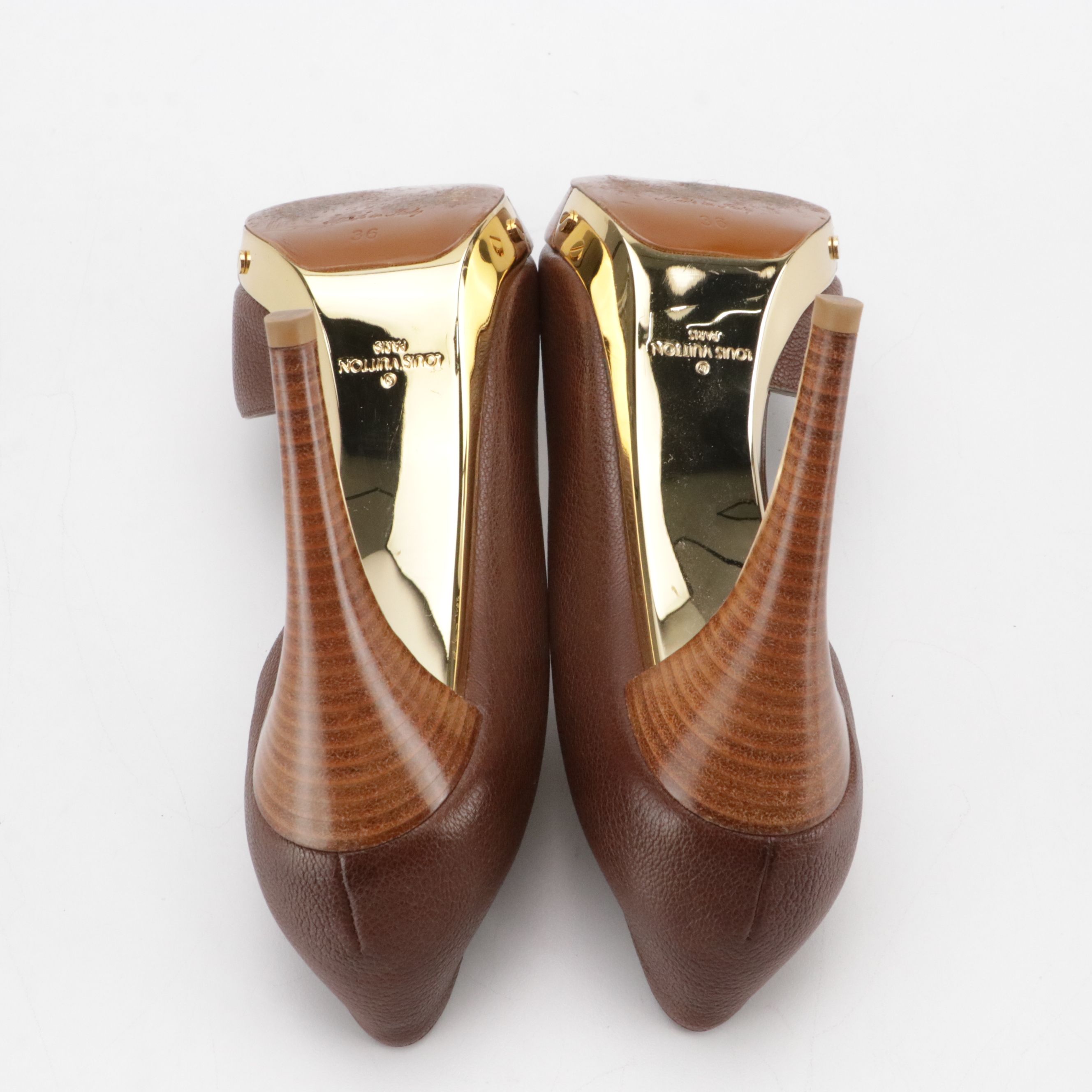 Louis Vuitton D'Orsay Peep Toe Pumps in Brown Grained Leather