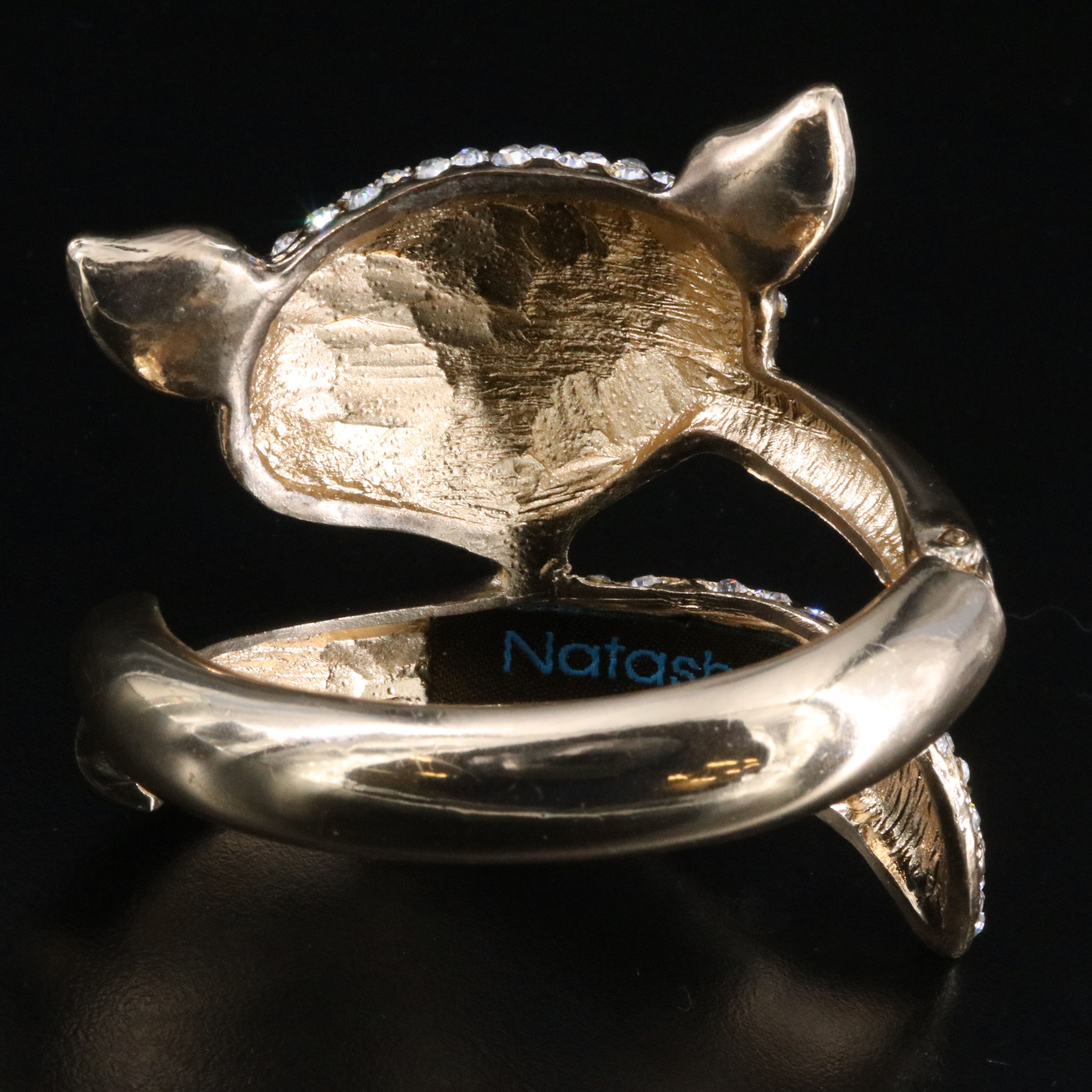 Natasha Fox Rhinestone Clamper