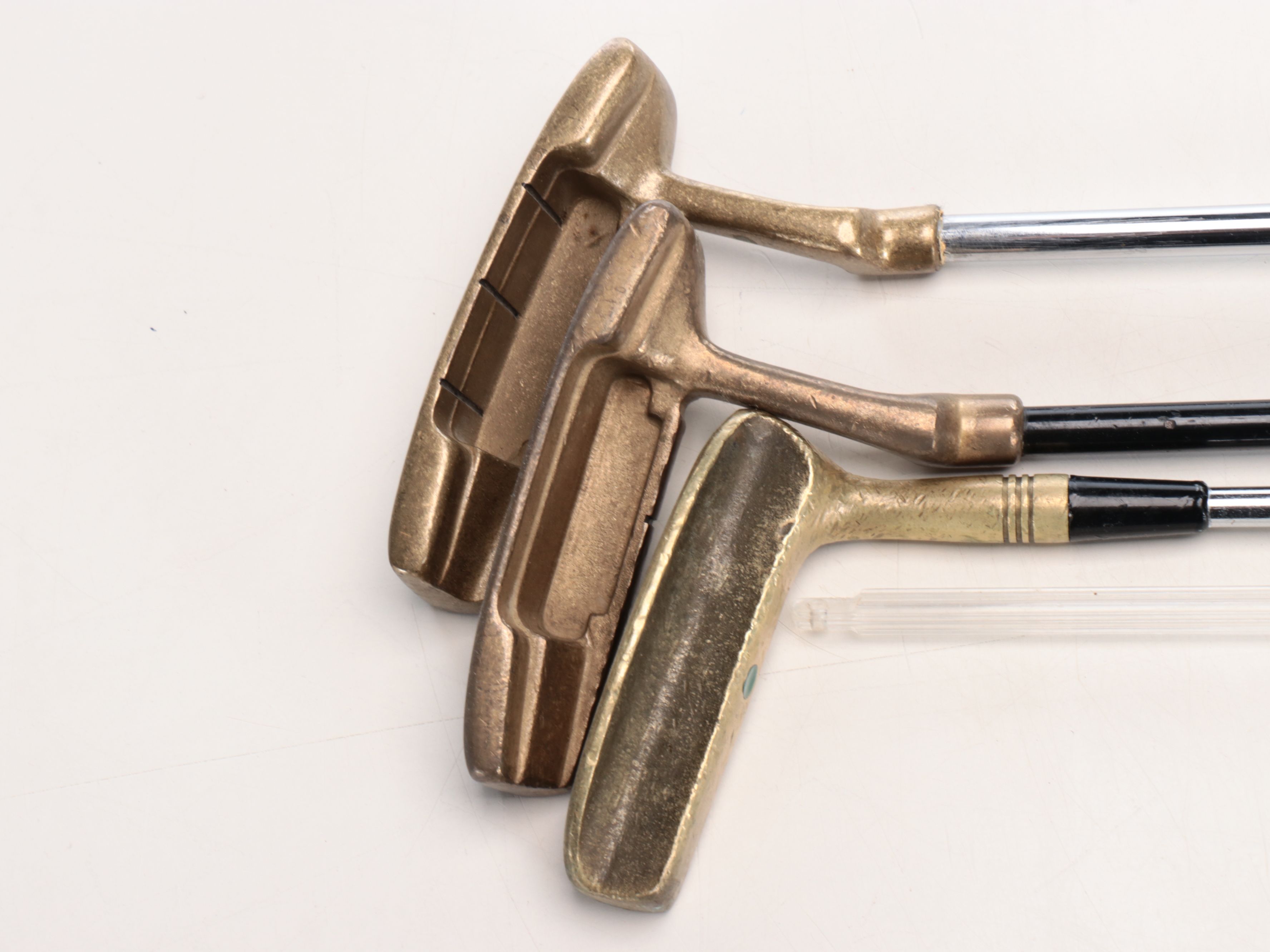 Palm Springs Golf Bag with Diamond and More Golf Clubs