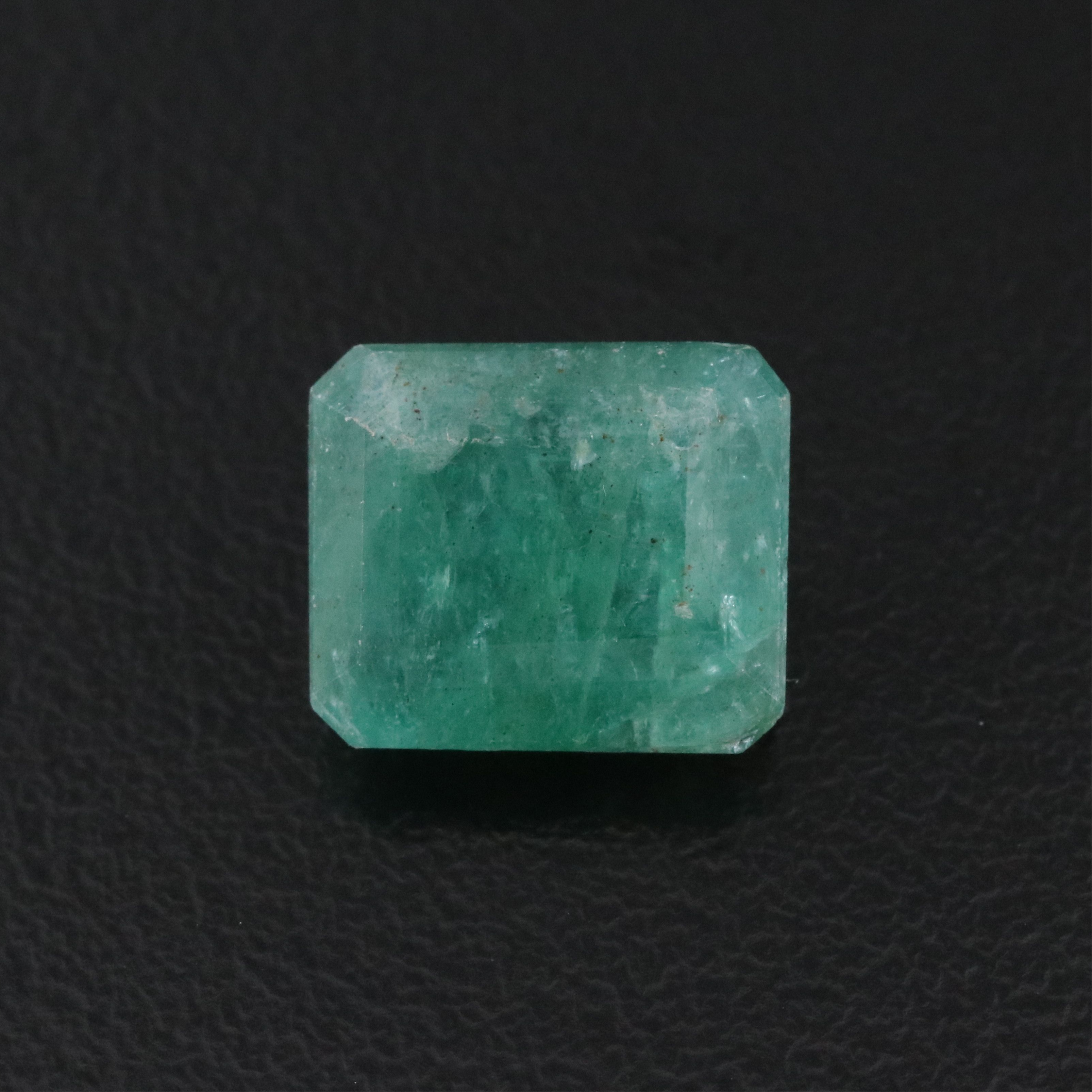 Loose 5.94 CT Emerald