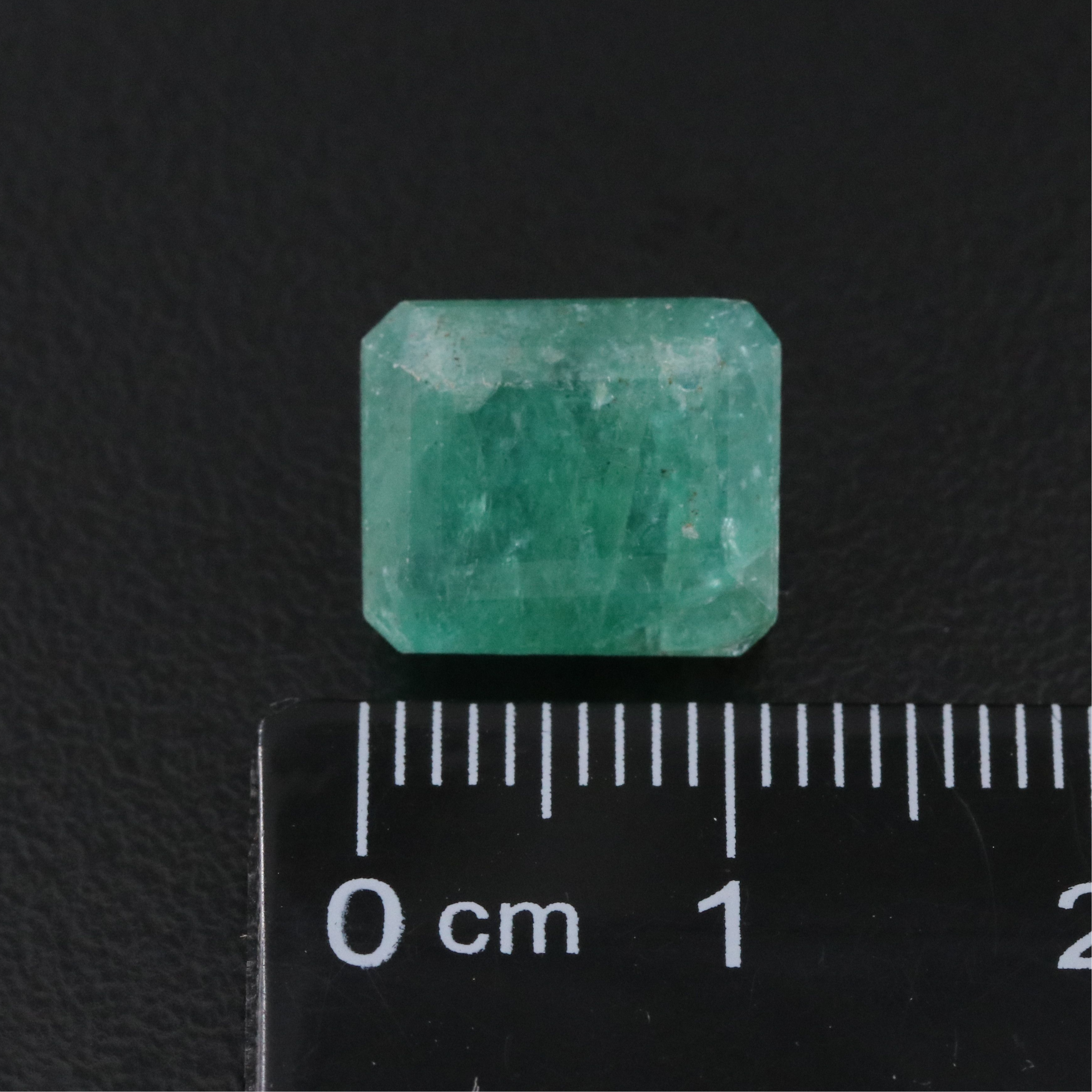 Loose 5.94 CT Emerald