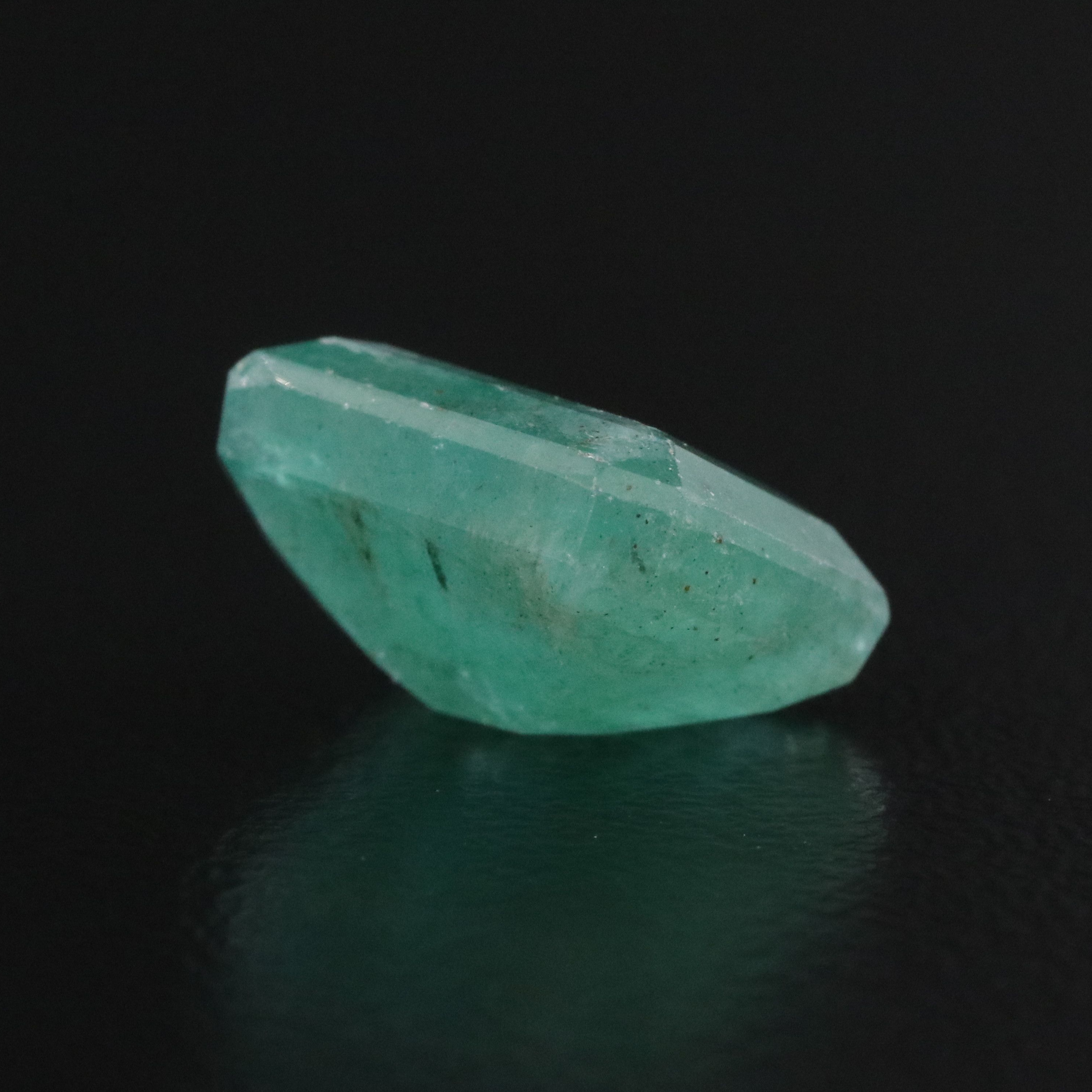 Loose 5.94 CT Emerald