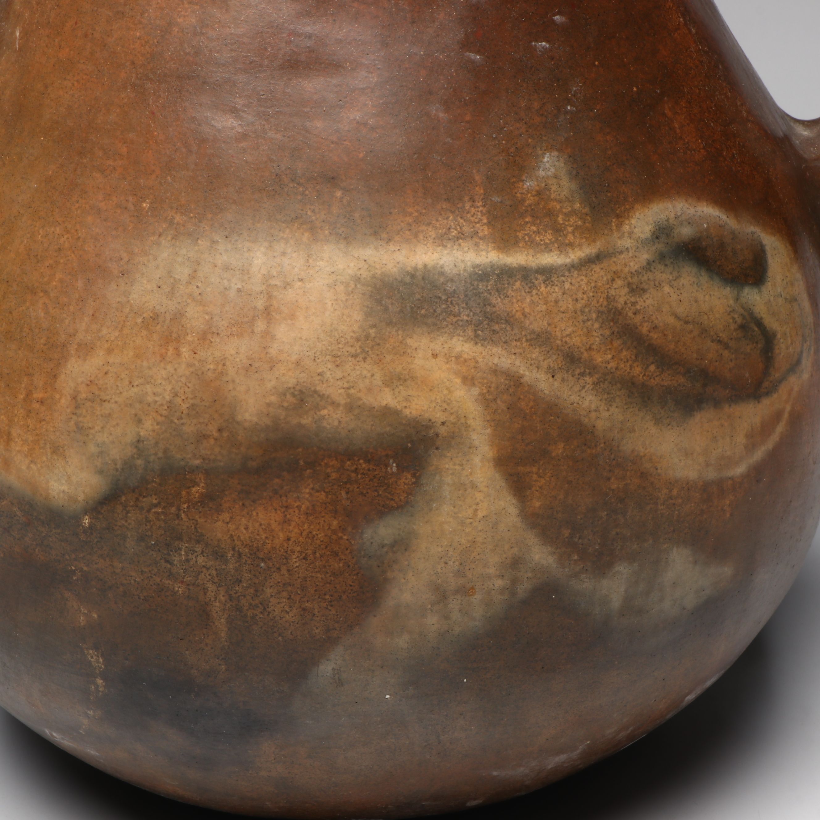 Jimmy Wilson Diné Navajo Double Handled Earthenware Vessel, Late 20th C.