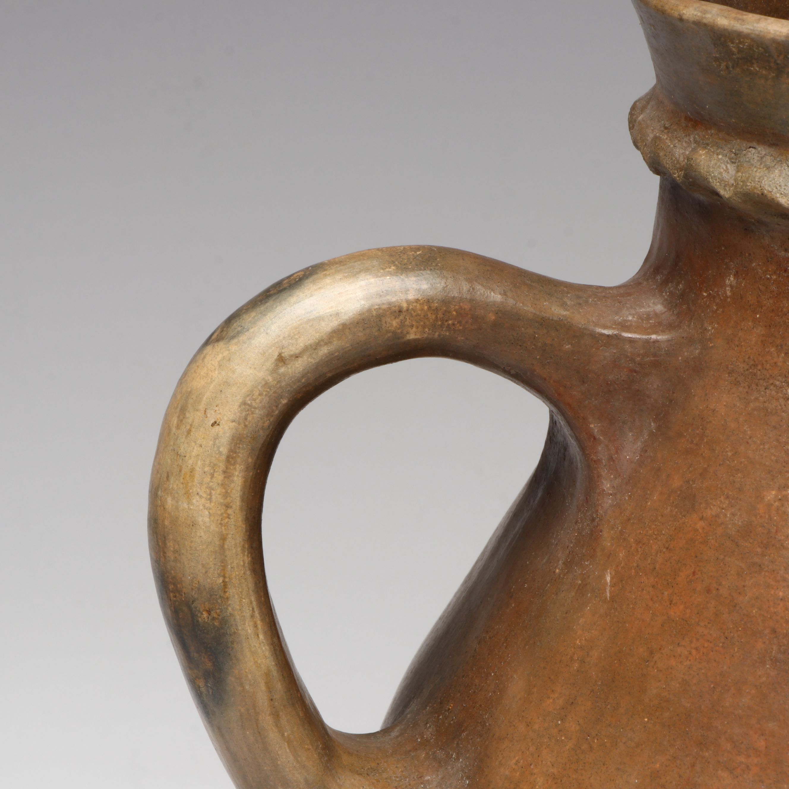 Jimmy Wilson Diné Navajo Double Handled Earthenware Vessel, Late 20th C.