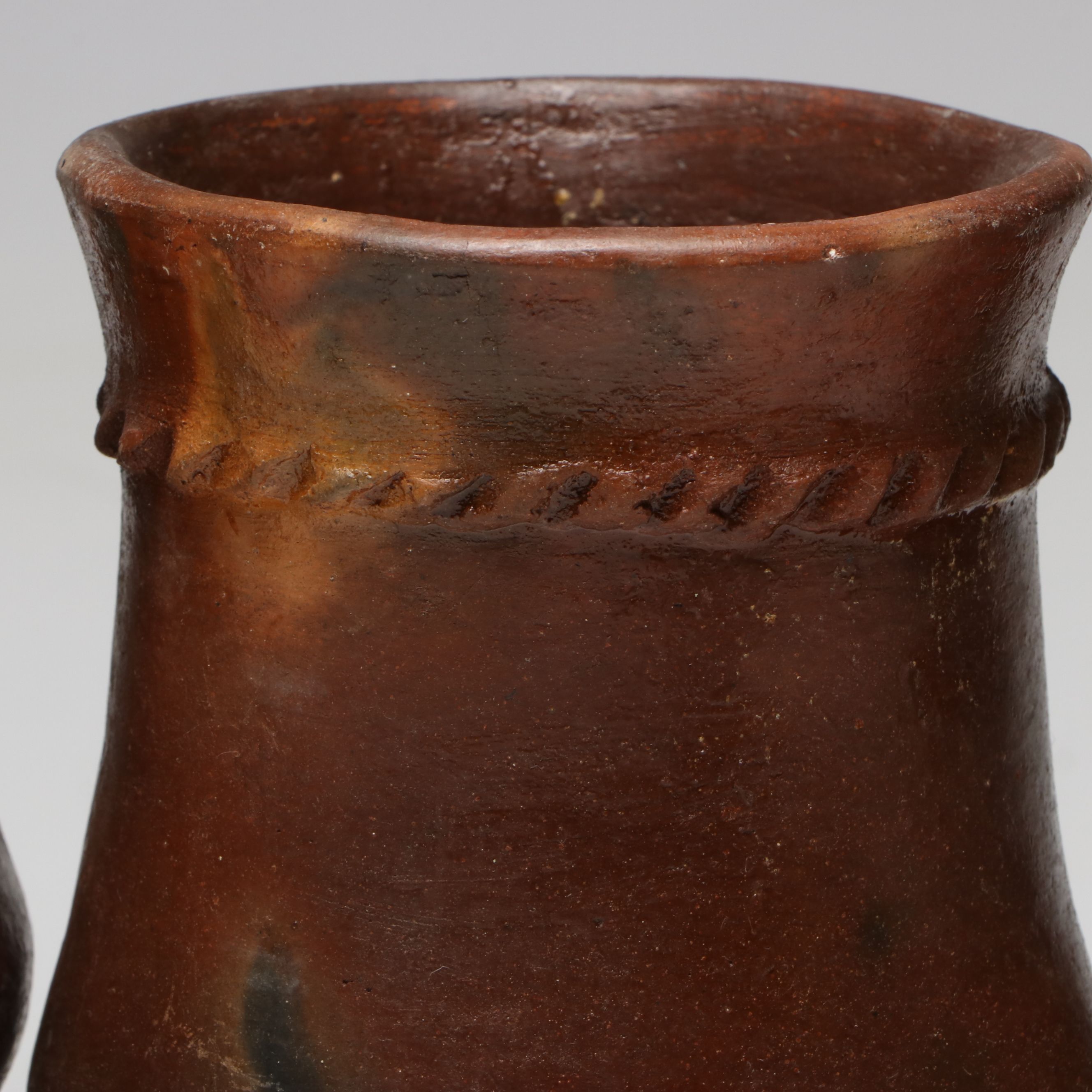 Diné Navajo Piñon Pitch Earthenware Vessels