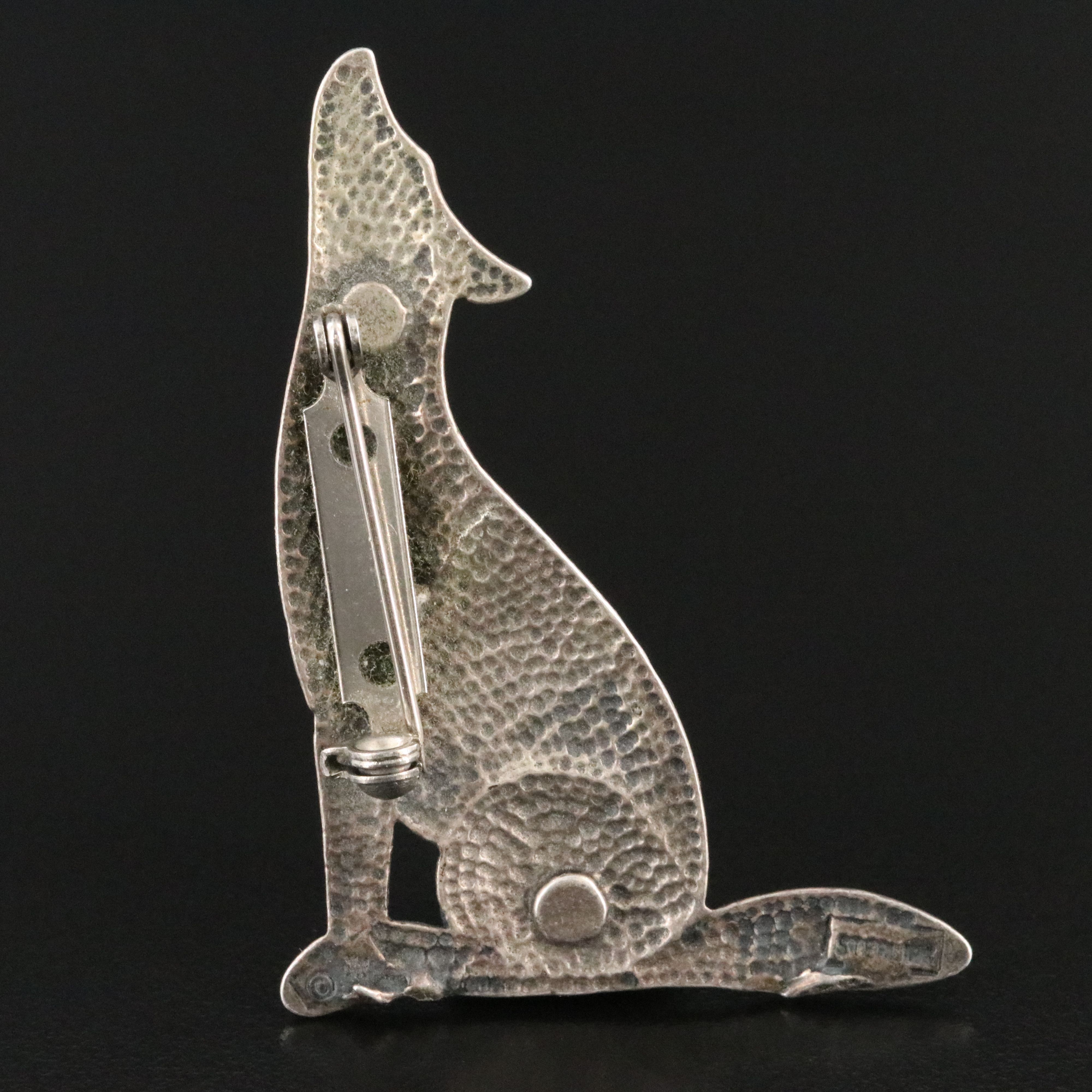 Sterling Howling Wolf Brooch