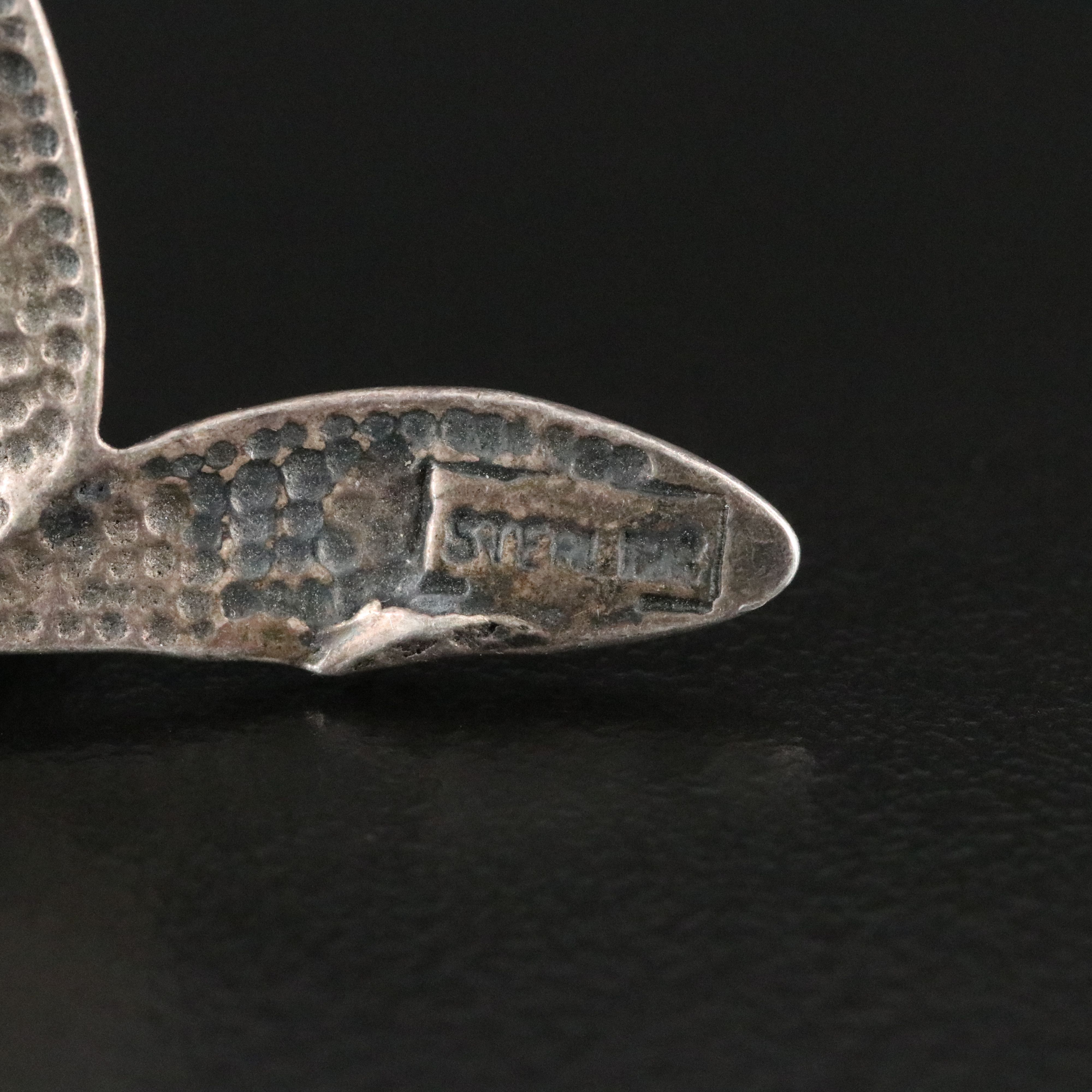 Sterling Howling Wolf Brooch